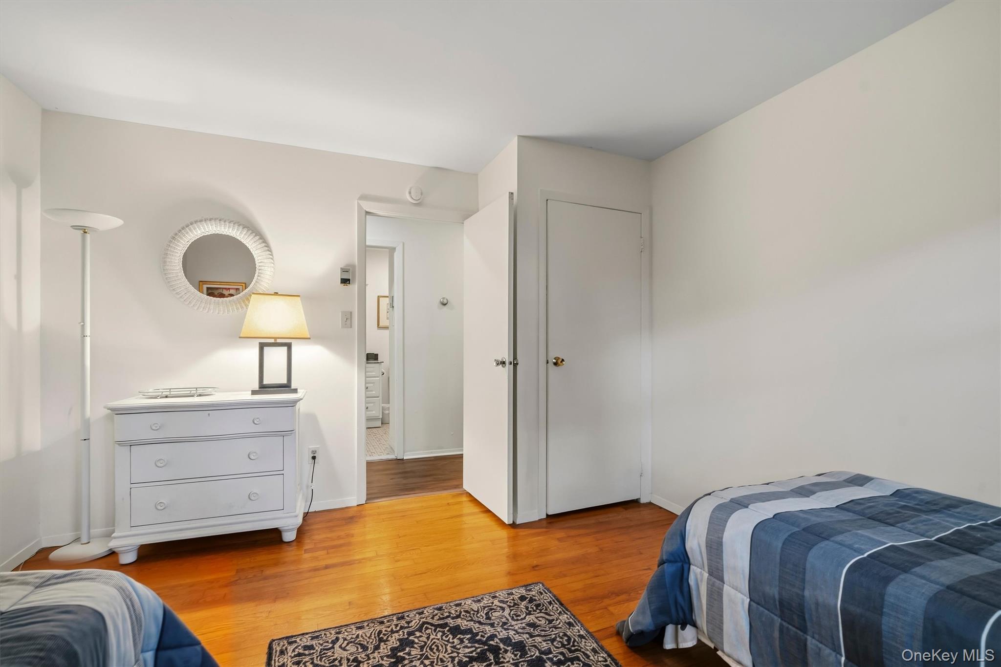 14 Essex Street – For Sale photo 29
