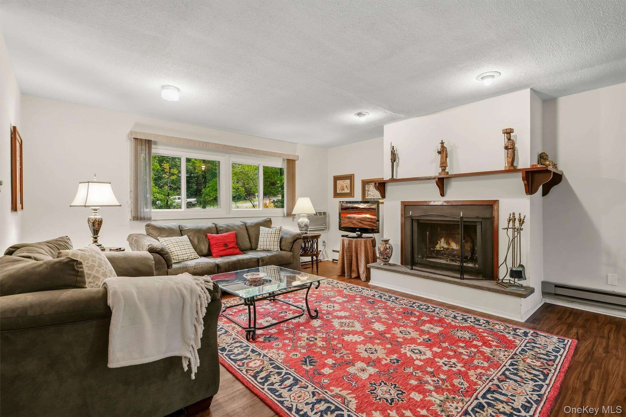 14 Essex Street – For Sale photo 10