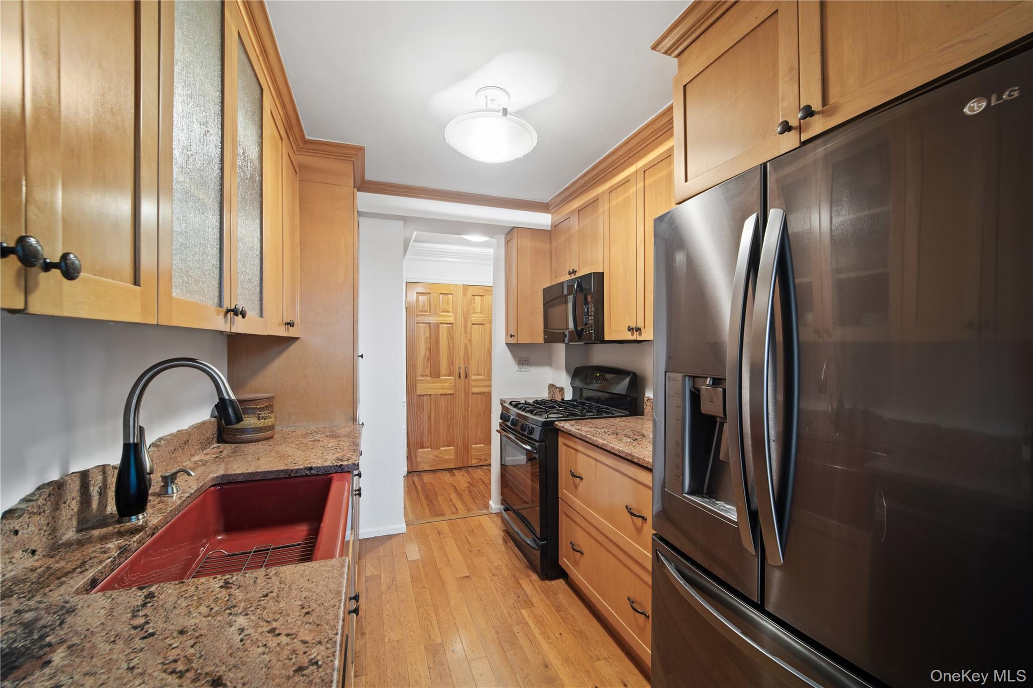 75-34 Bell Boulevard, Unit 6H photo 10