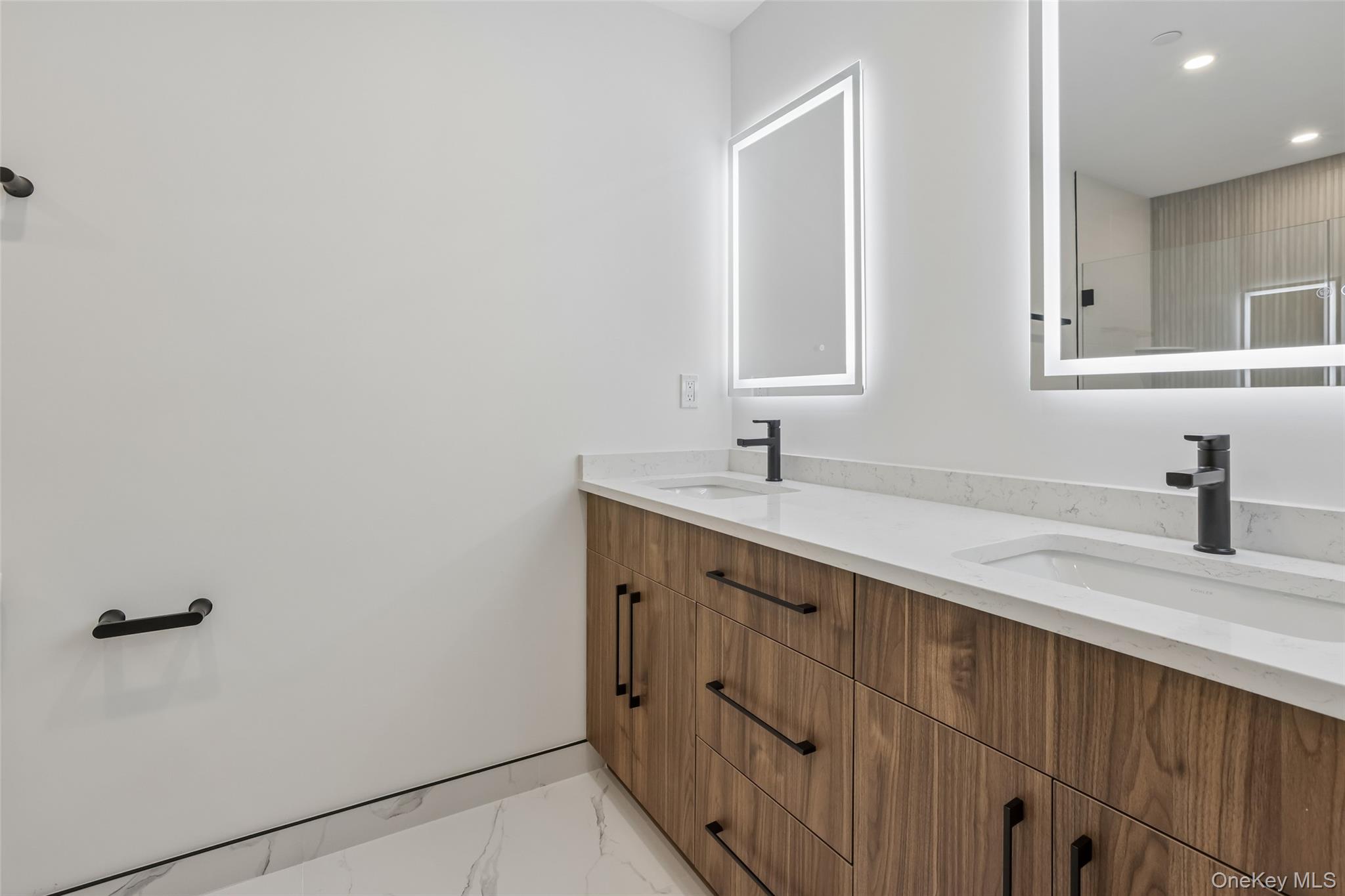 325 Manville Road, Unit 102 photo 21