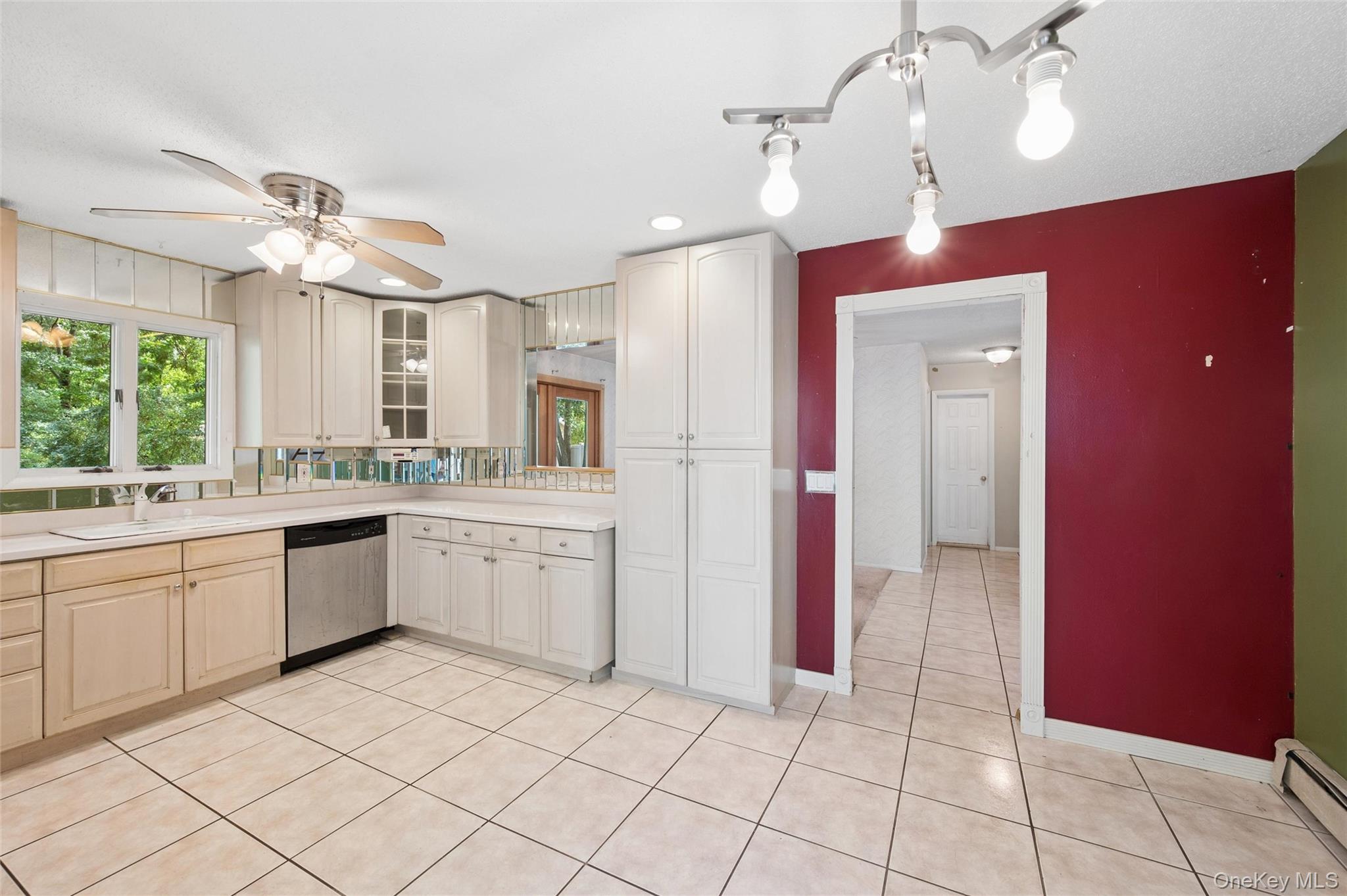 65 Morris Avenue – For Sale photo 13