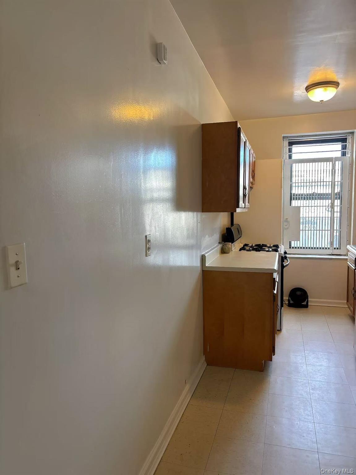 37-16 83 Street, Unit 3F photo 6