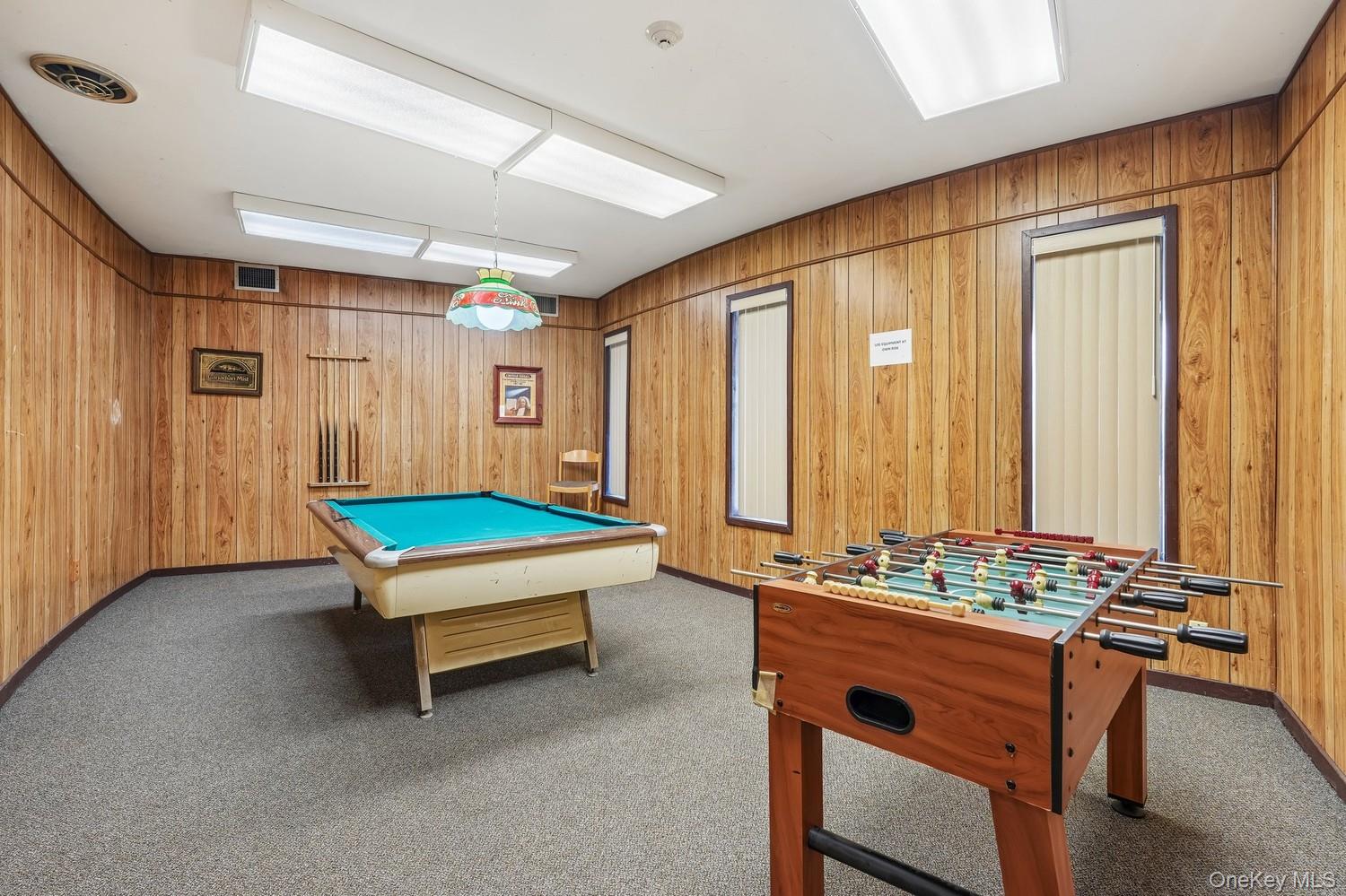 383 Country Club Lane – For Sale photo 27