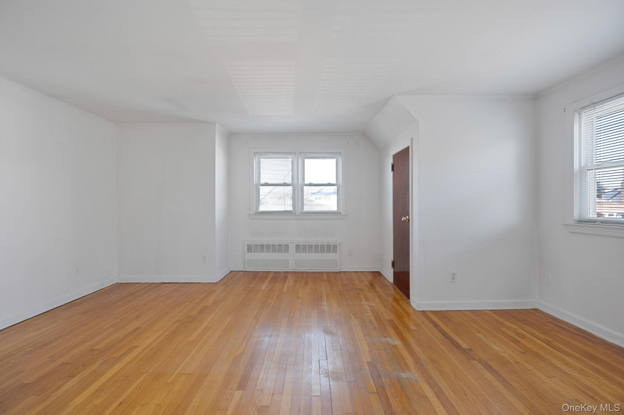 34 Meyer Avenue – For Sale photo 29