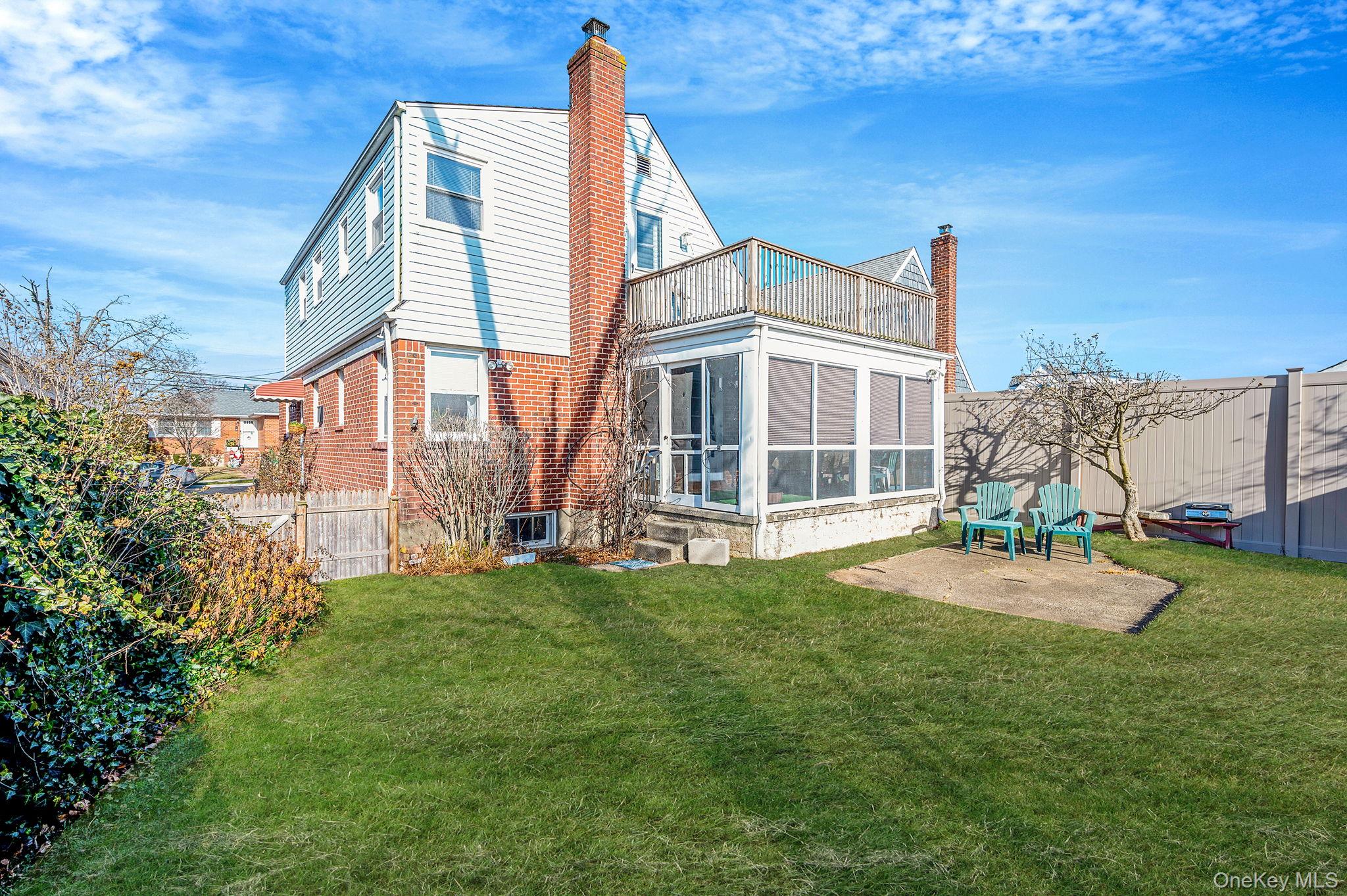 34 Meyer Avenue – For Sale photo 5