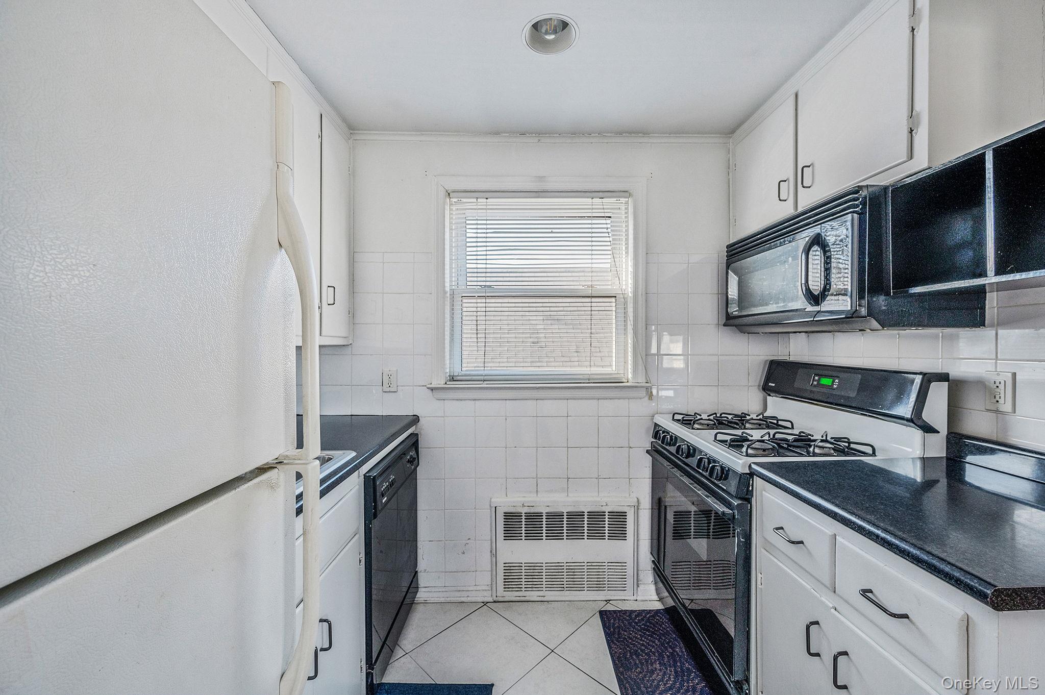 34 Meyer Avenue – For Sale photo 35