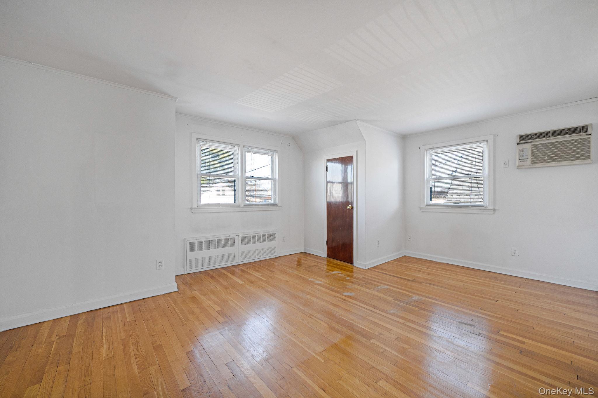 34 Meyer Avenue – For Sale photo 28