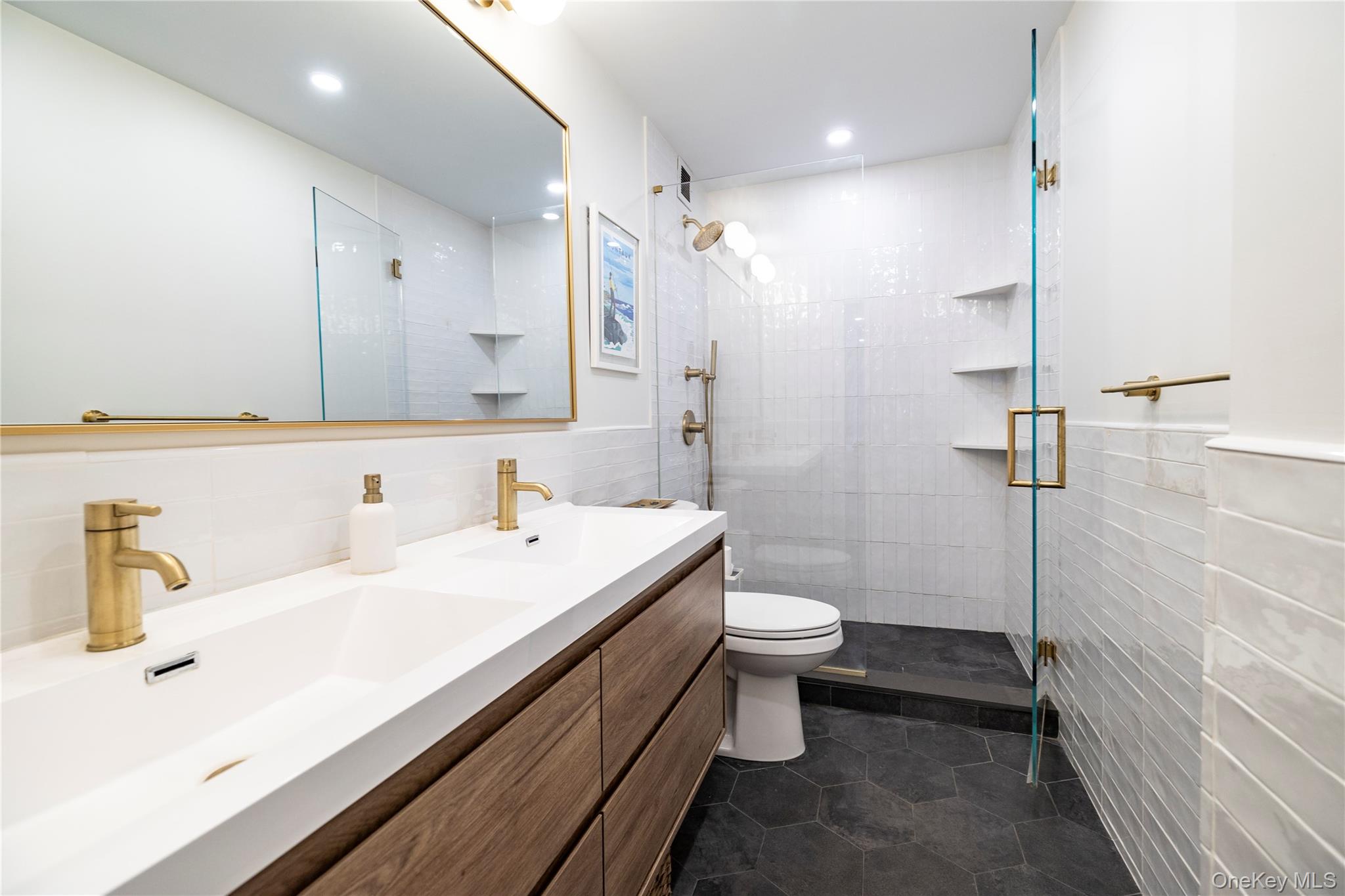 360 Shore Road, Unit 7M photo 12