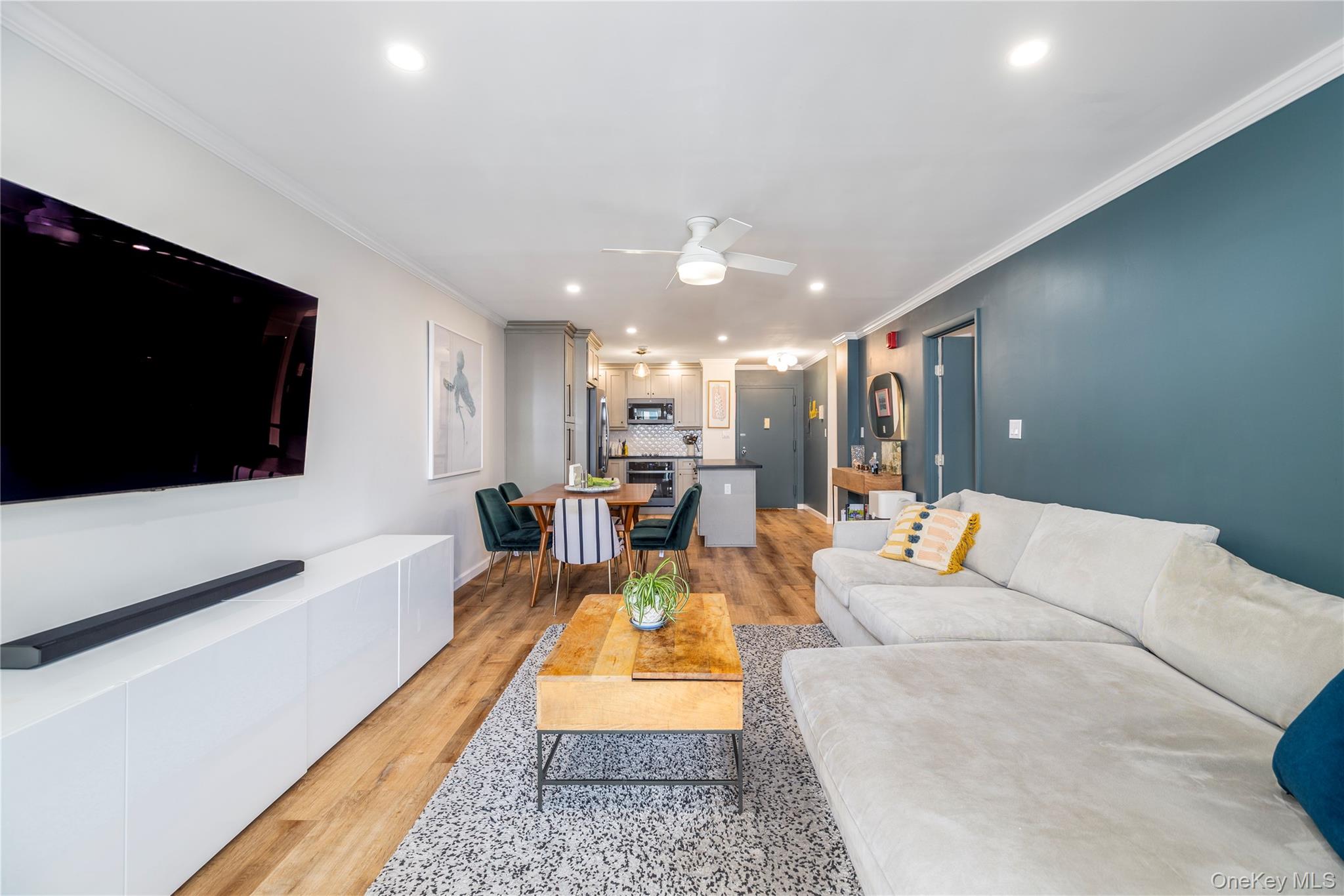 360 Shore Road, Unit 7M photo 4