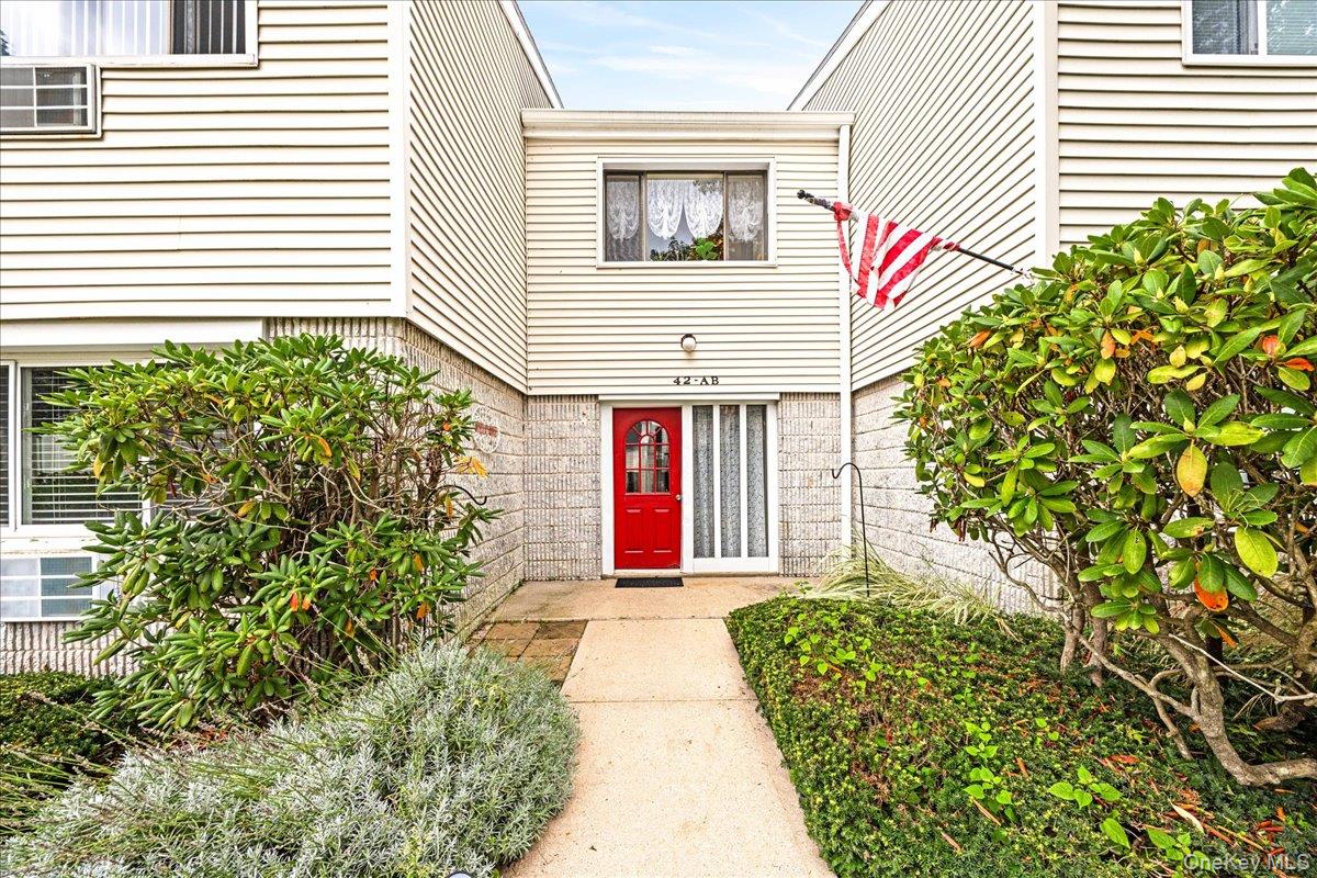 42 Richmond Boulevard, Unit 3A