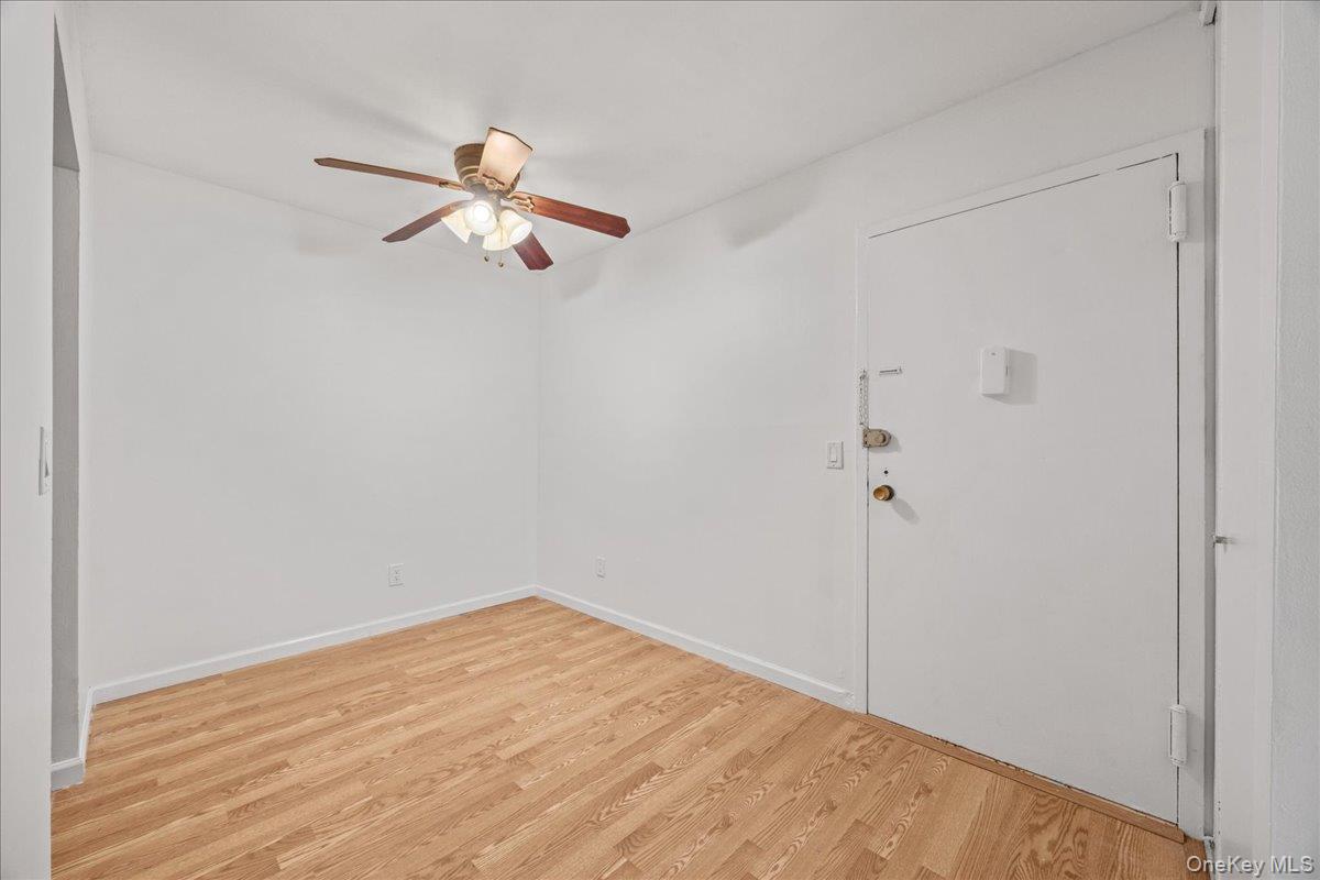 42 Richmond Boulevard, Unit 3A photo 3