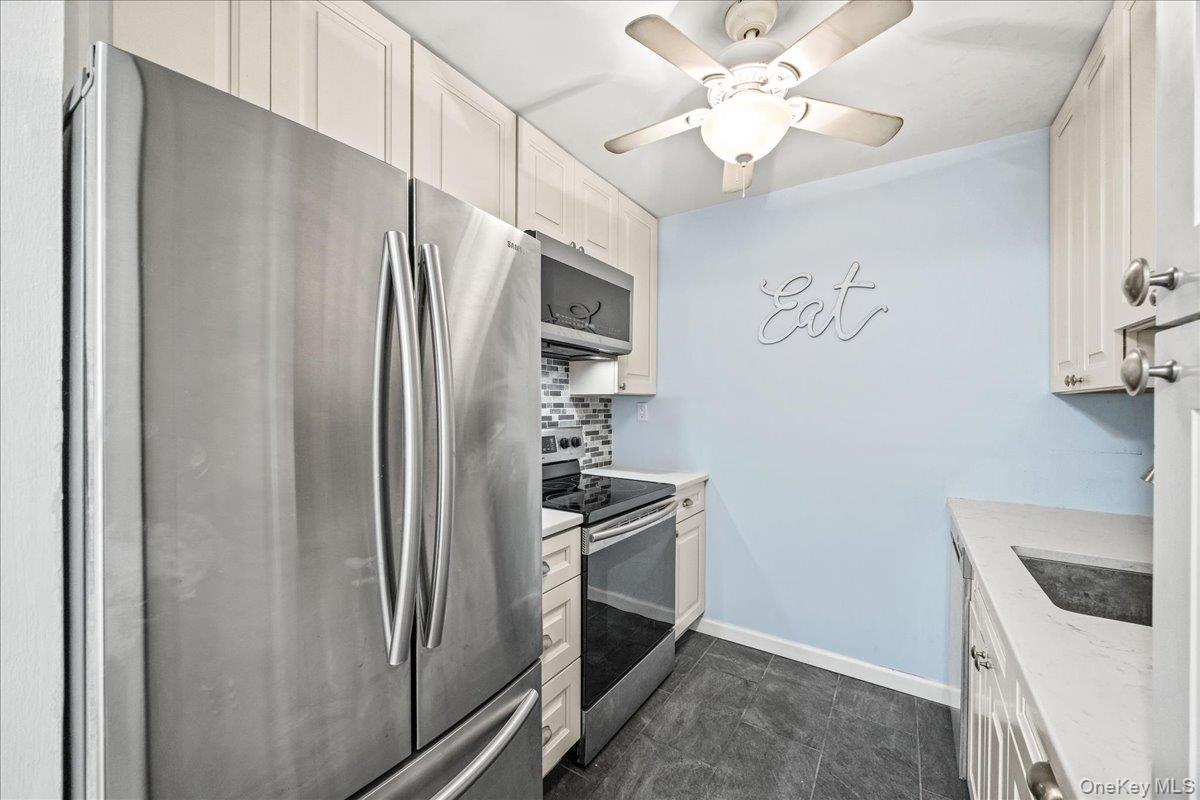 42 Richmond Boulevard, Unit 3A photo 7