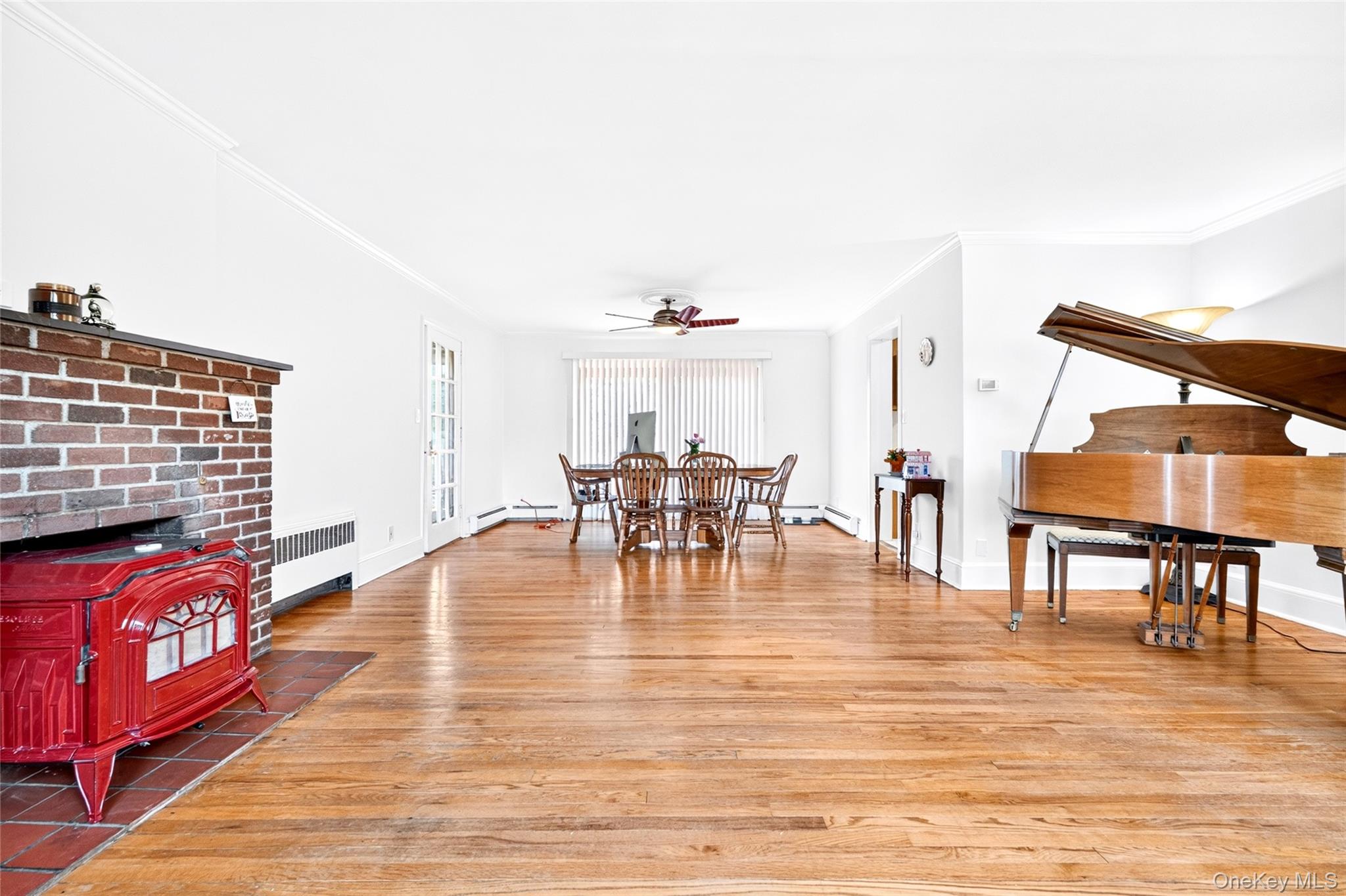 62 Van Wart Street – For Sale photo 7