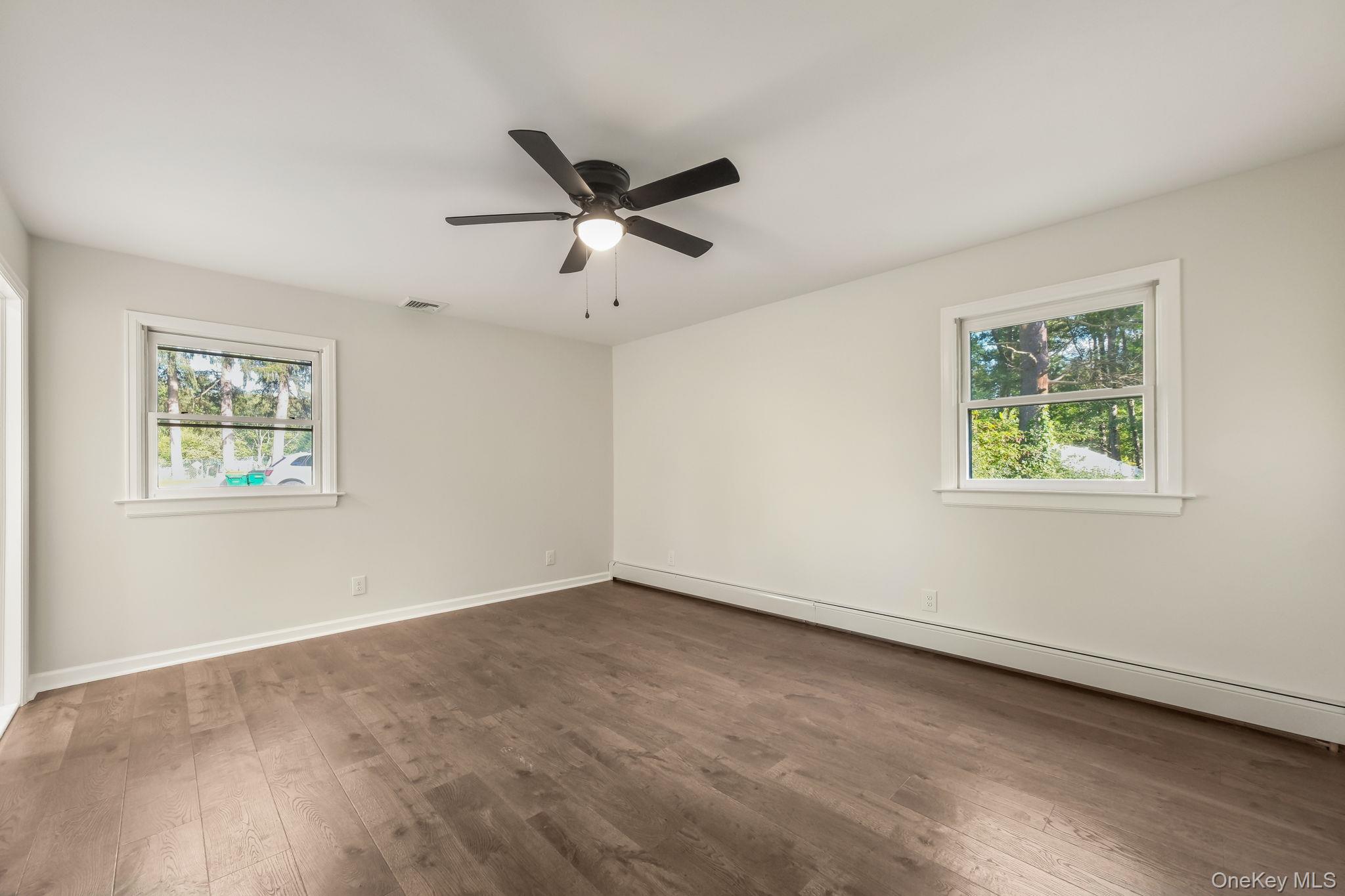 1 Norah Lane – For Sale photo 13