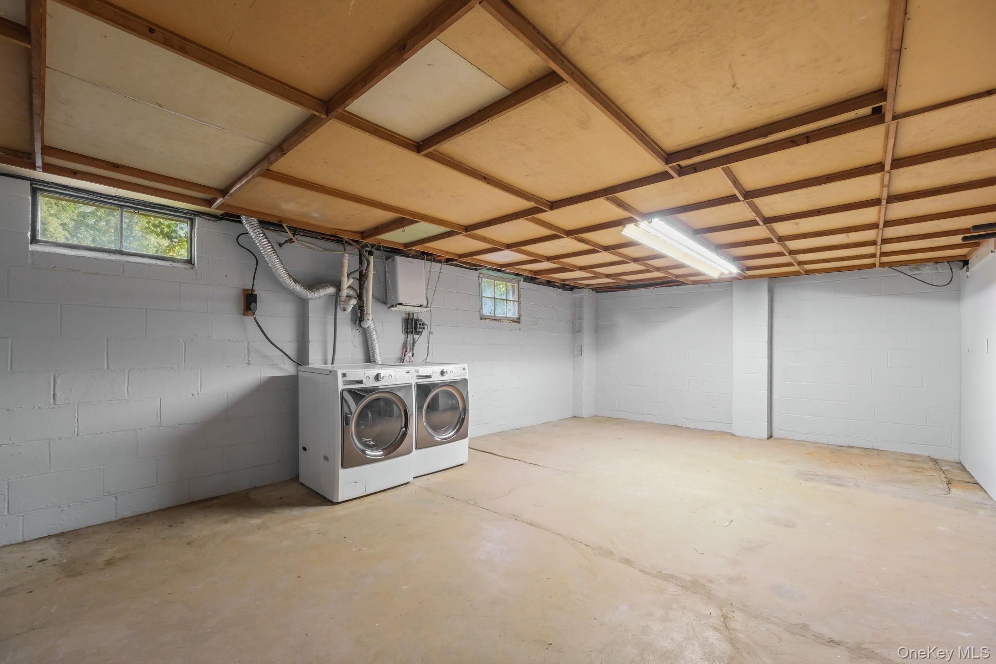 1 Norah Lane – For Sale photo 29