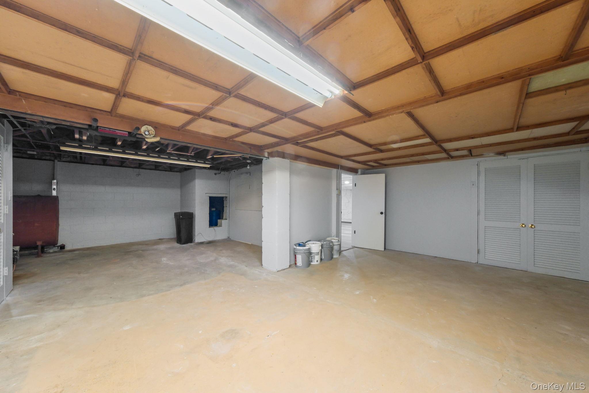 1 Norah Lane – For Sale photo 30