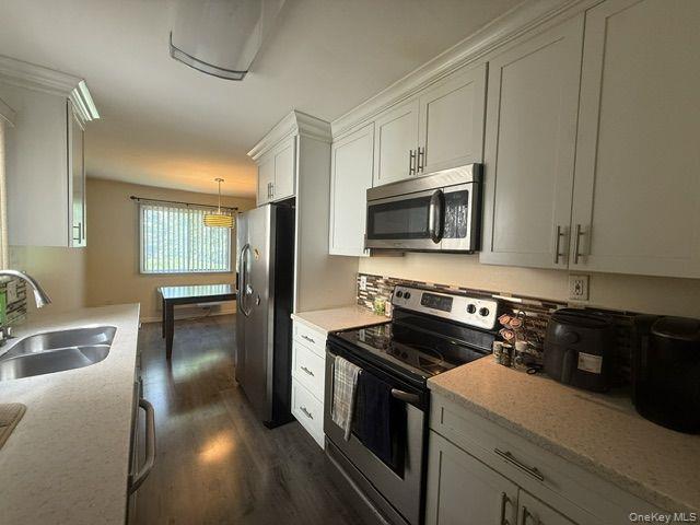 21 Village Park Drive, Unit 1B photo 10