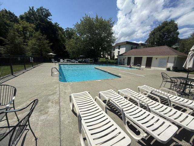 21 Village Park Drive, Unit 1B photo 14