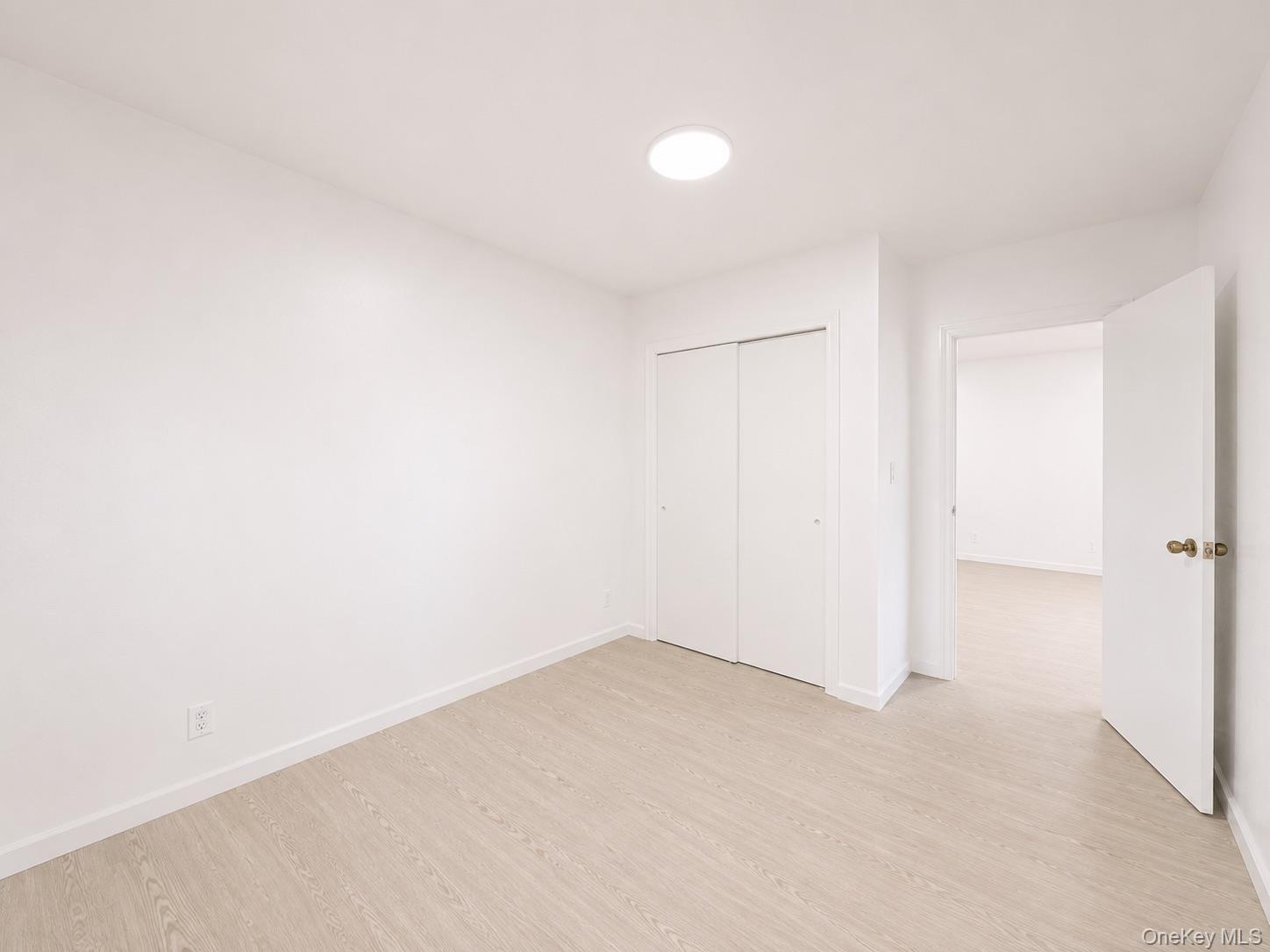 18940 44th Avenue, Unit Fl1 photo 4