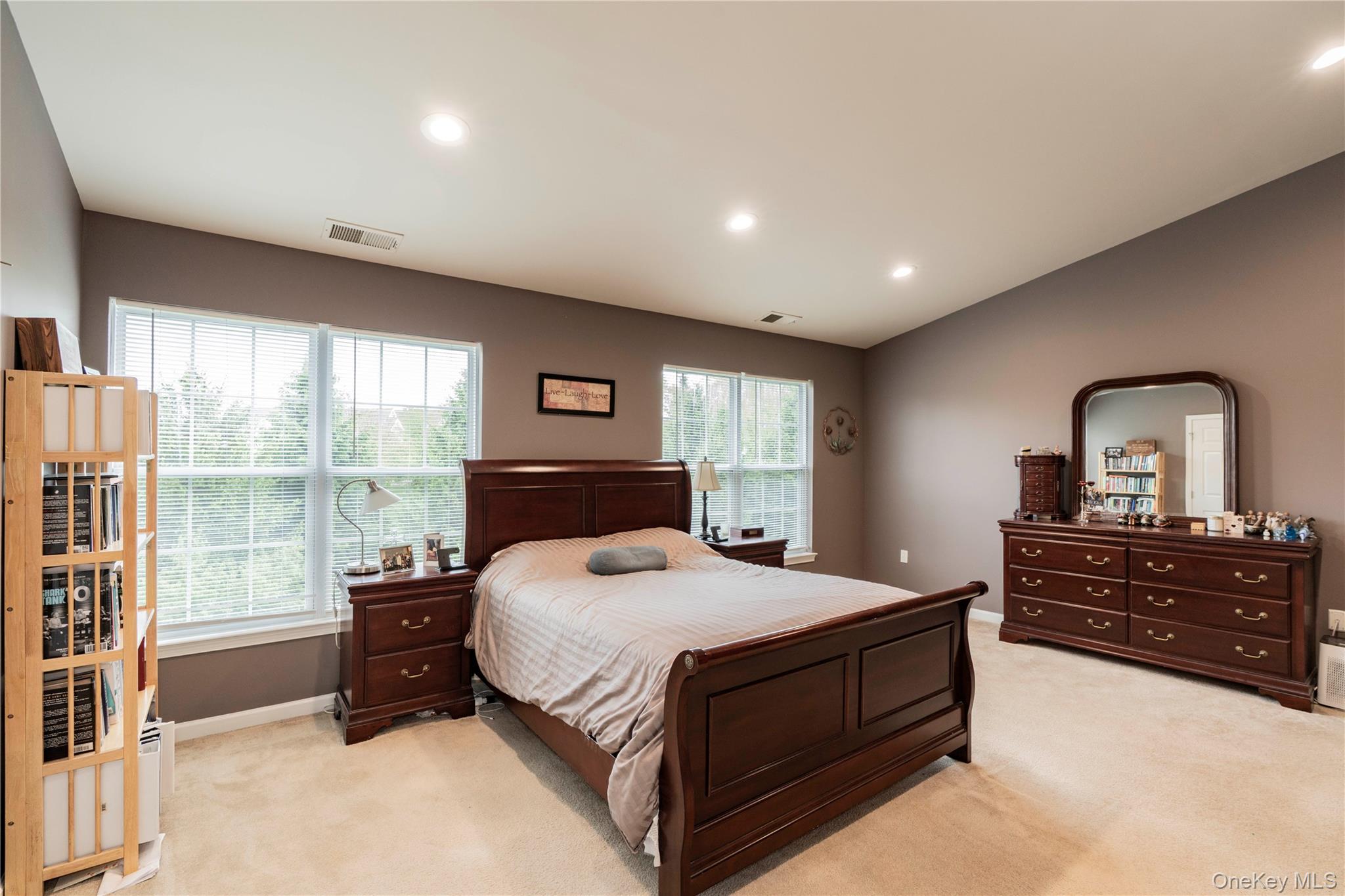 908 Huntington Drive – For Sale photo 11