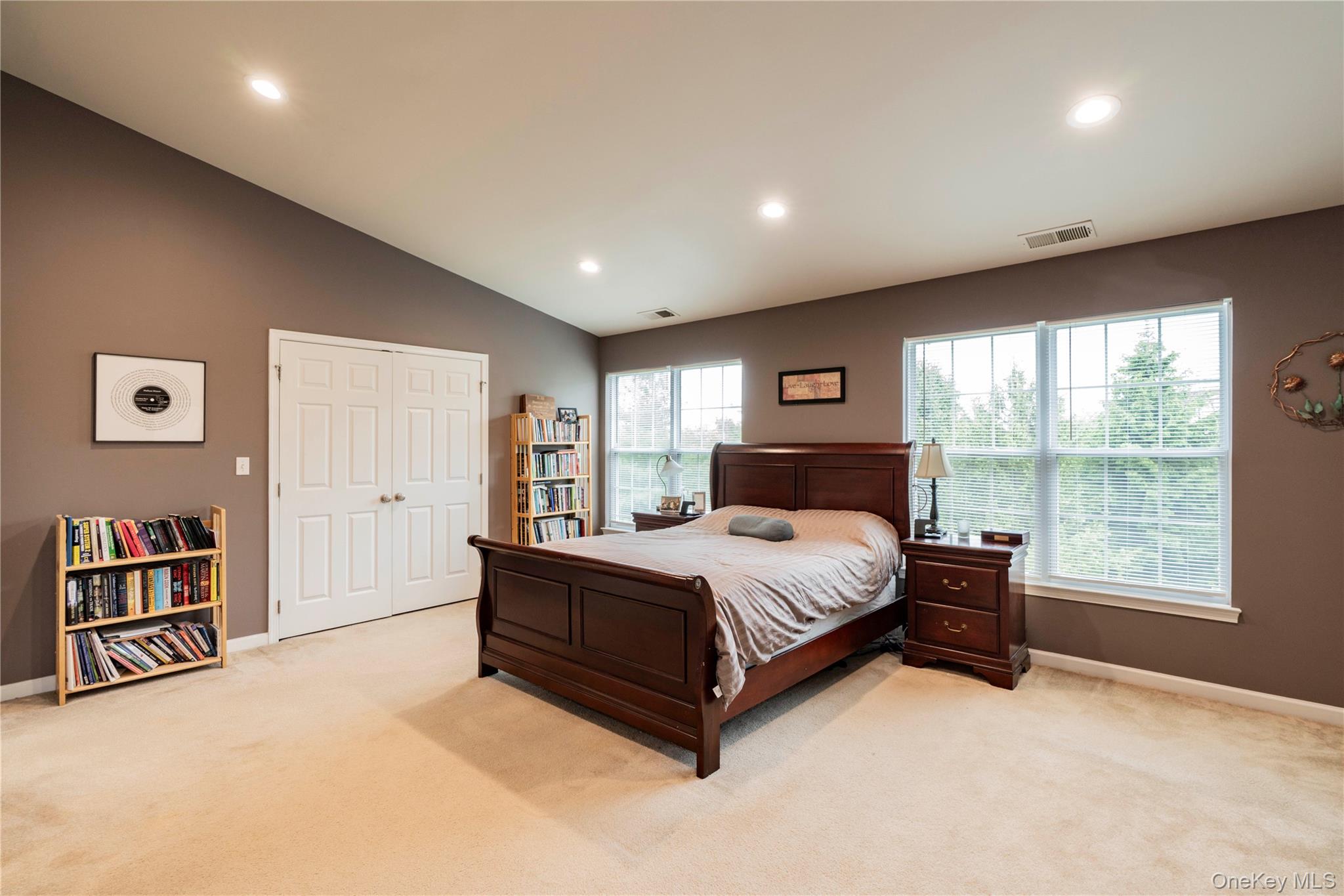 908 Huntington Drive – For Sale photo 10