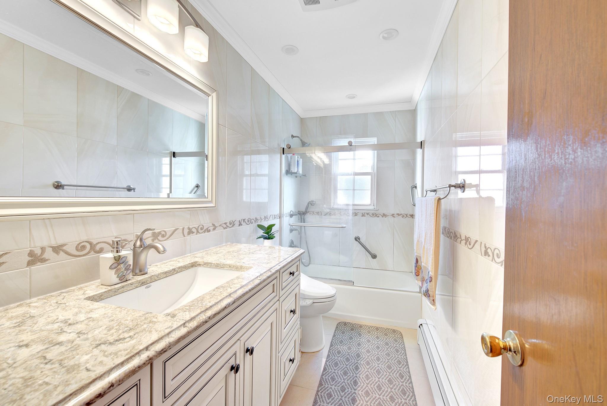2 Old Broadway – For Sale photo 13