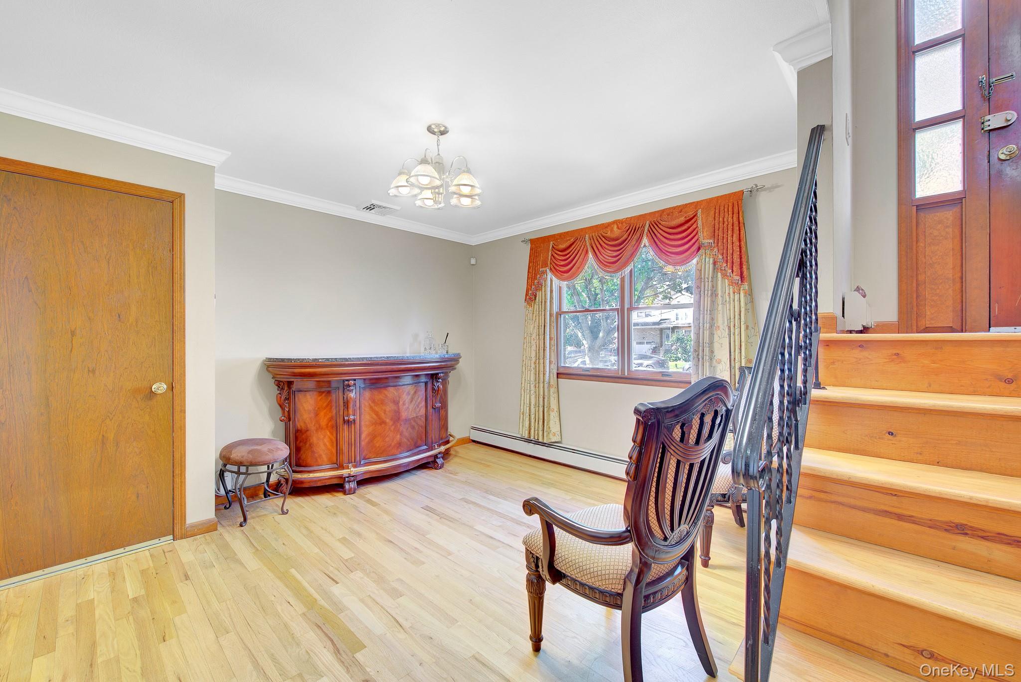 2 Old Broadway – For Sale photo 19