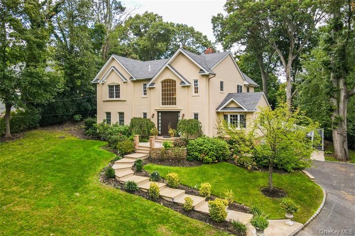 12 The Intervale – For Rent