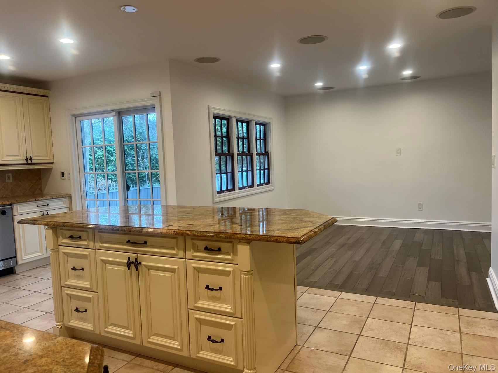 12 The Intervale – For Rent photo 6