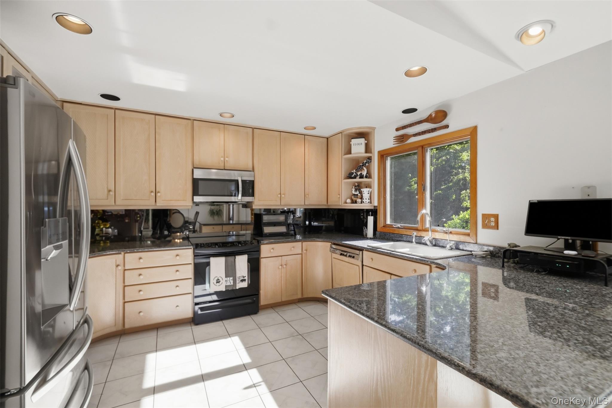 985 Craigville Road – For Sale photo 10