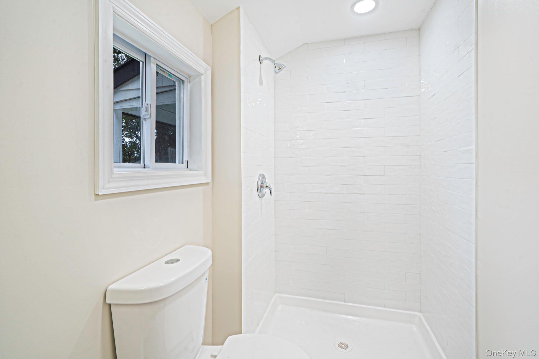 61 Bank Street – For Sale photo 16