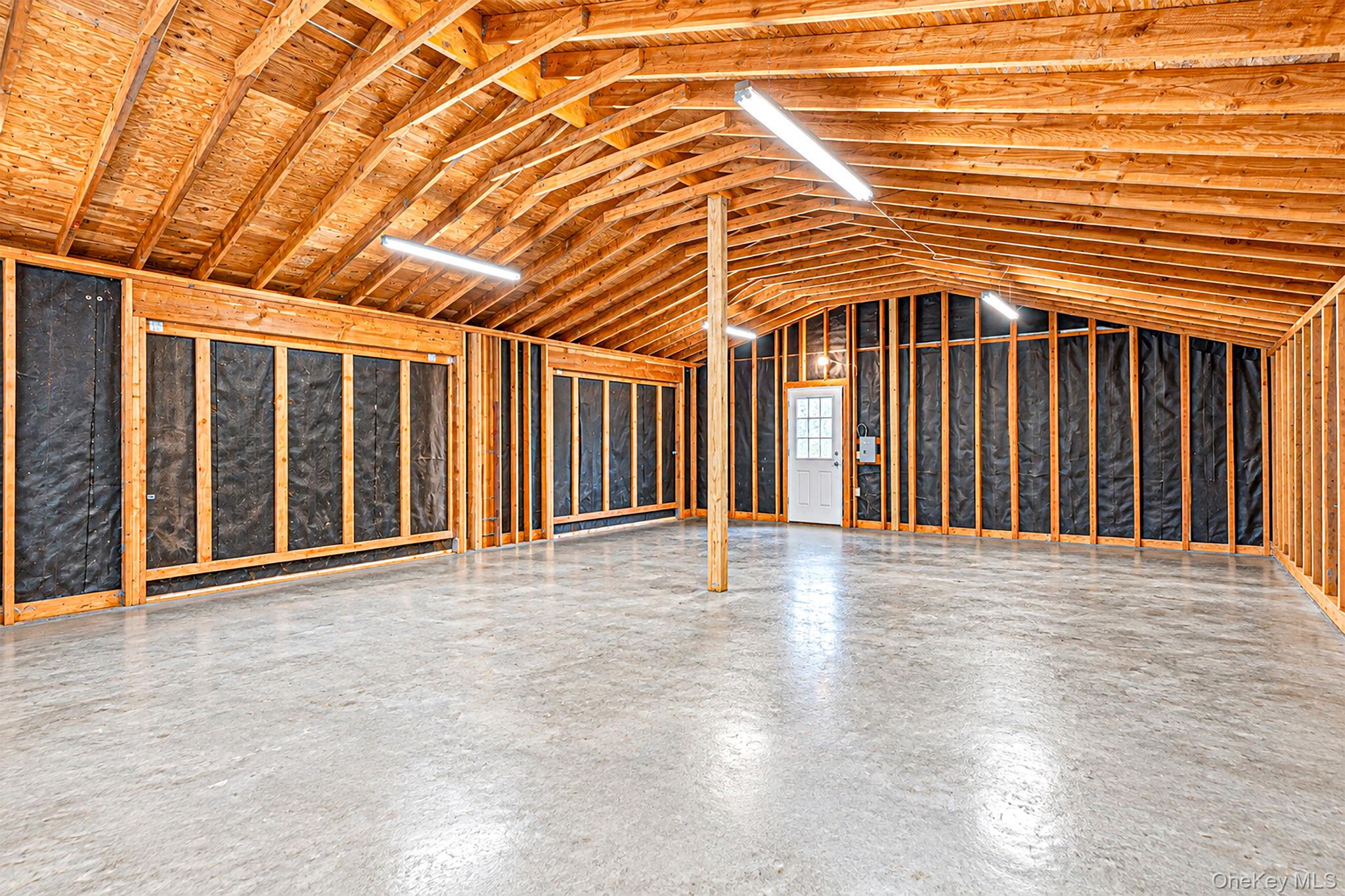 61 Bank Street – For Sale photo 28