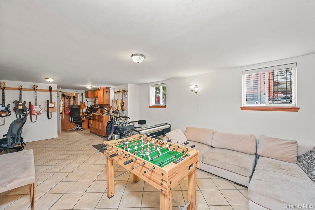 2136 E 28th Street – For Sale photo 16