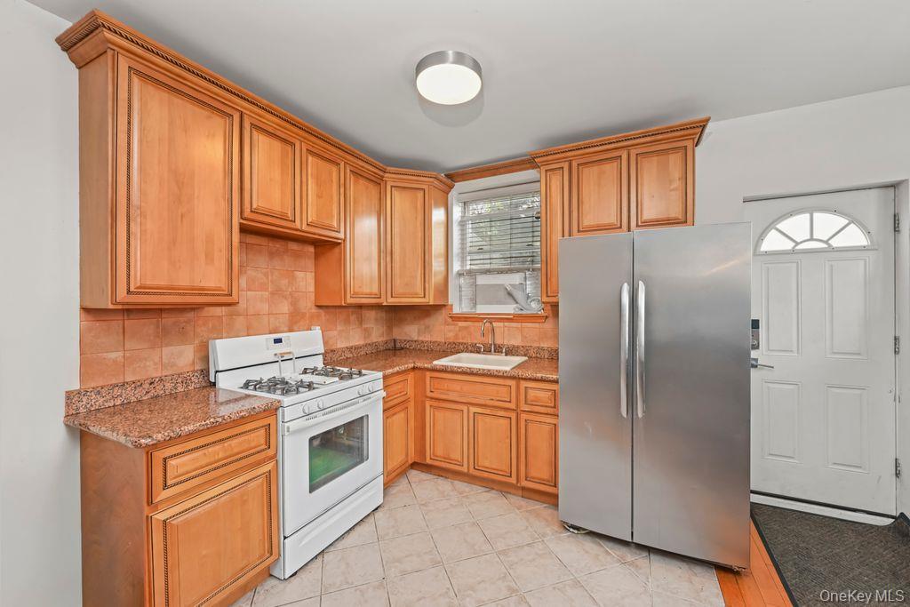 2136 E 28th Street – For Sale photo 9