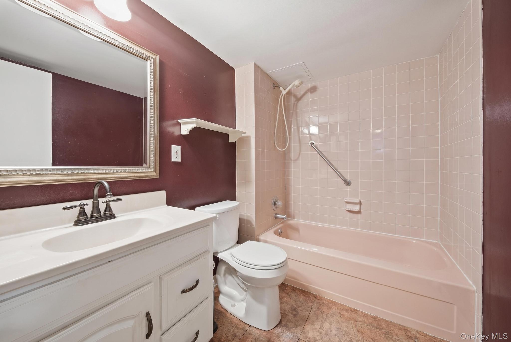 1523 Dewey Avenue – For Sale photo 31