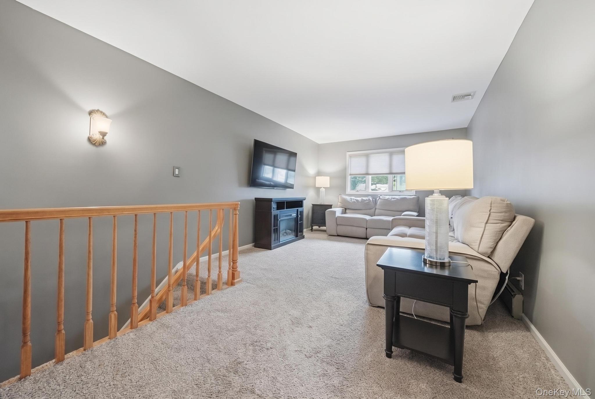 1523 Dewey Avenue – For Sale photo 15