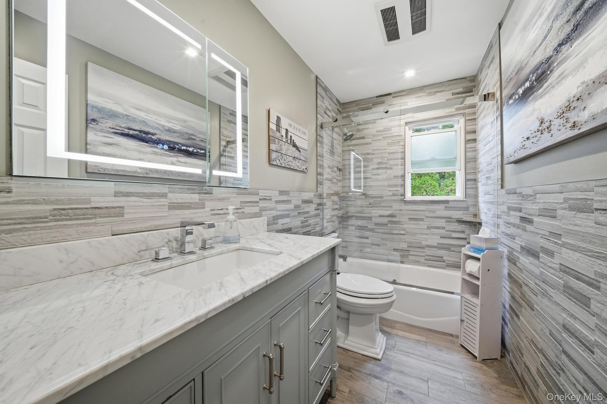 1523 Dewey Avenue – For Sale photo 8