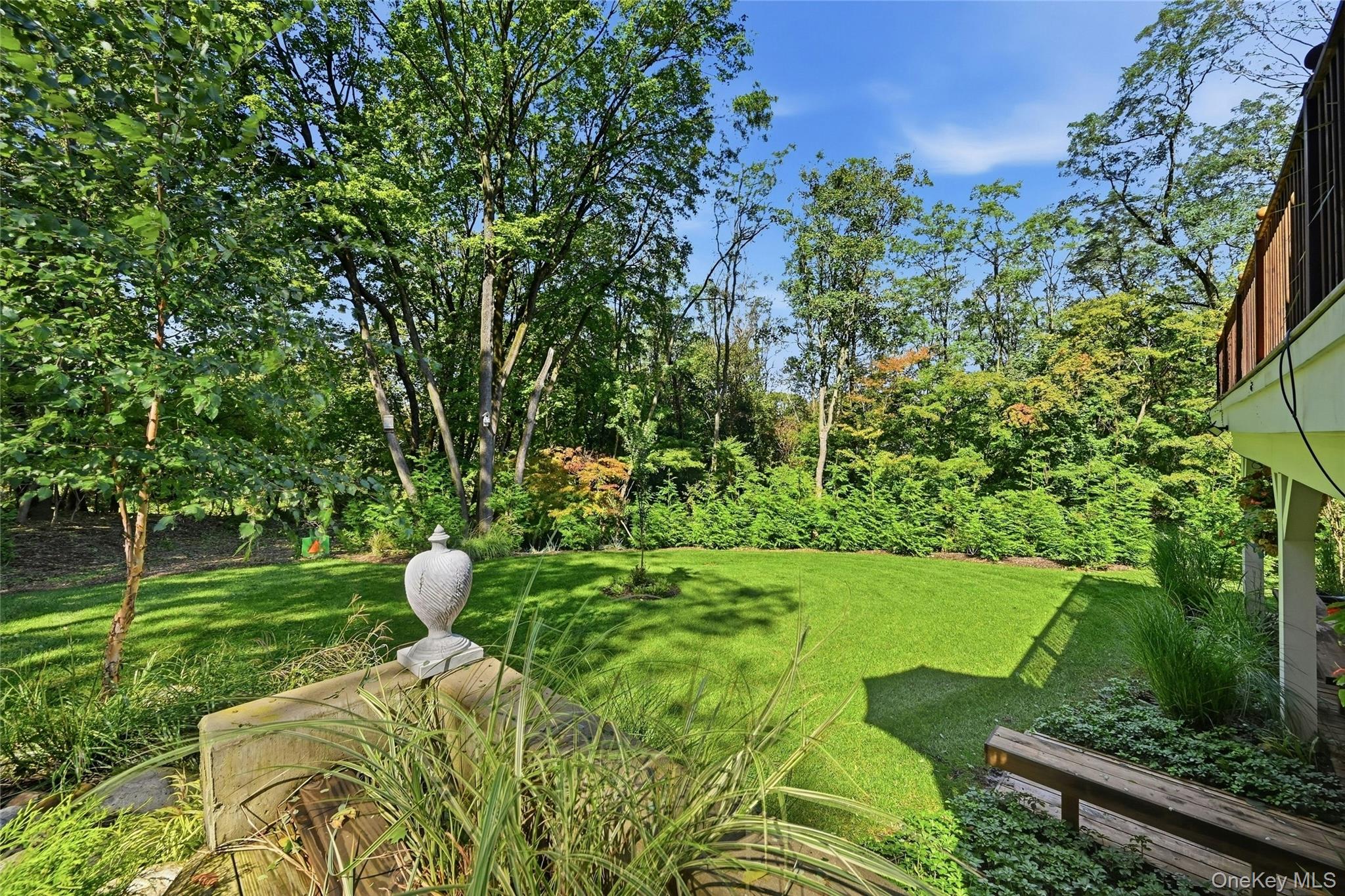 595 Moriches Road – For Sale photo 38