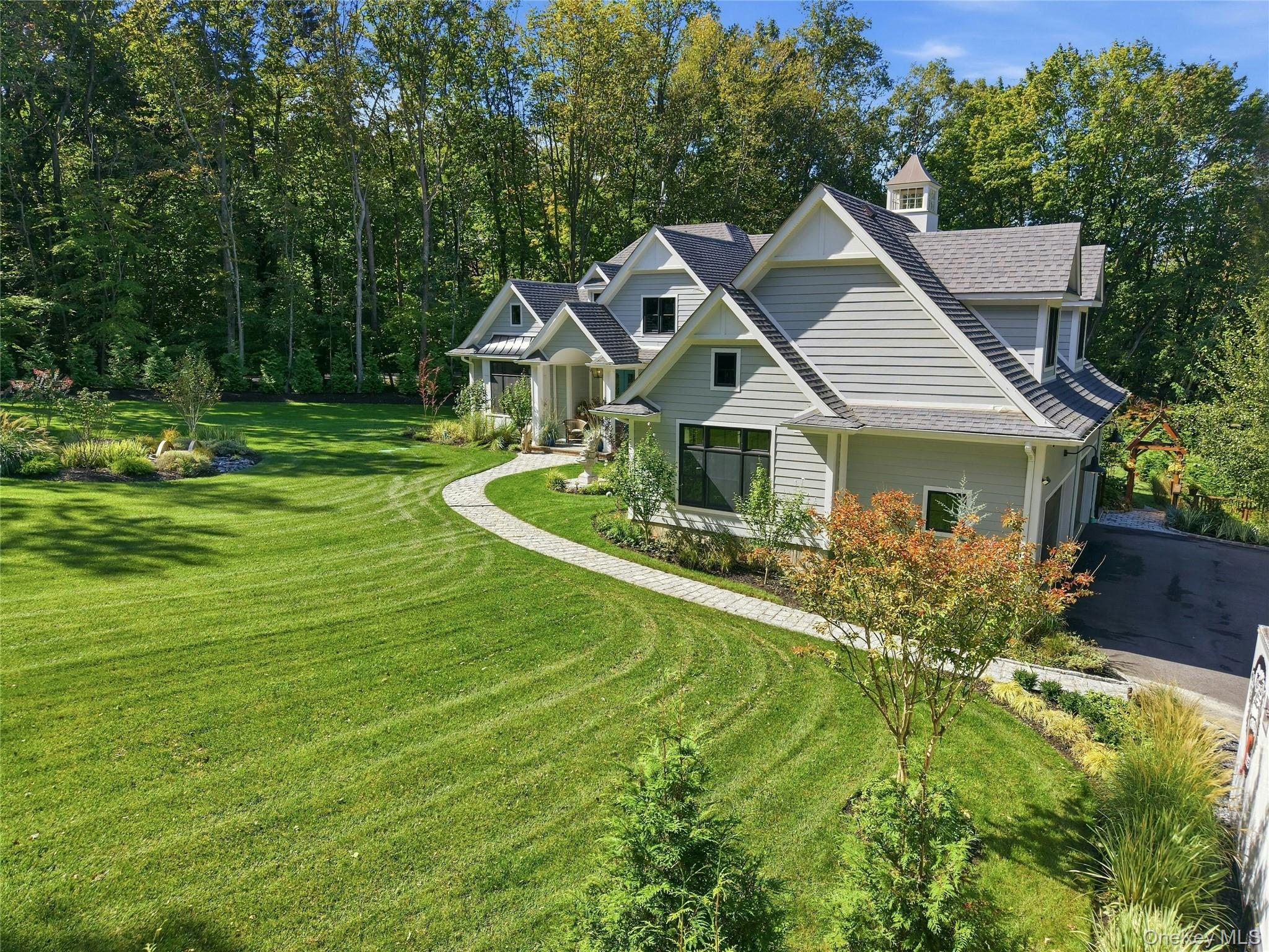 595 Moriches Road – For Sale photo 45