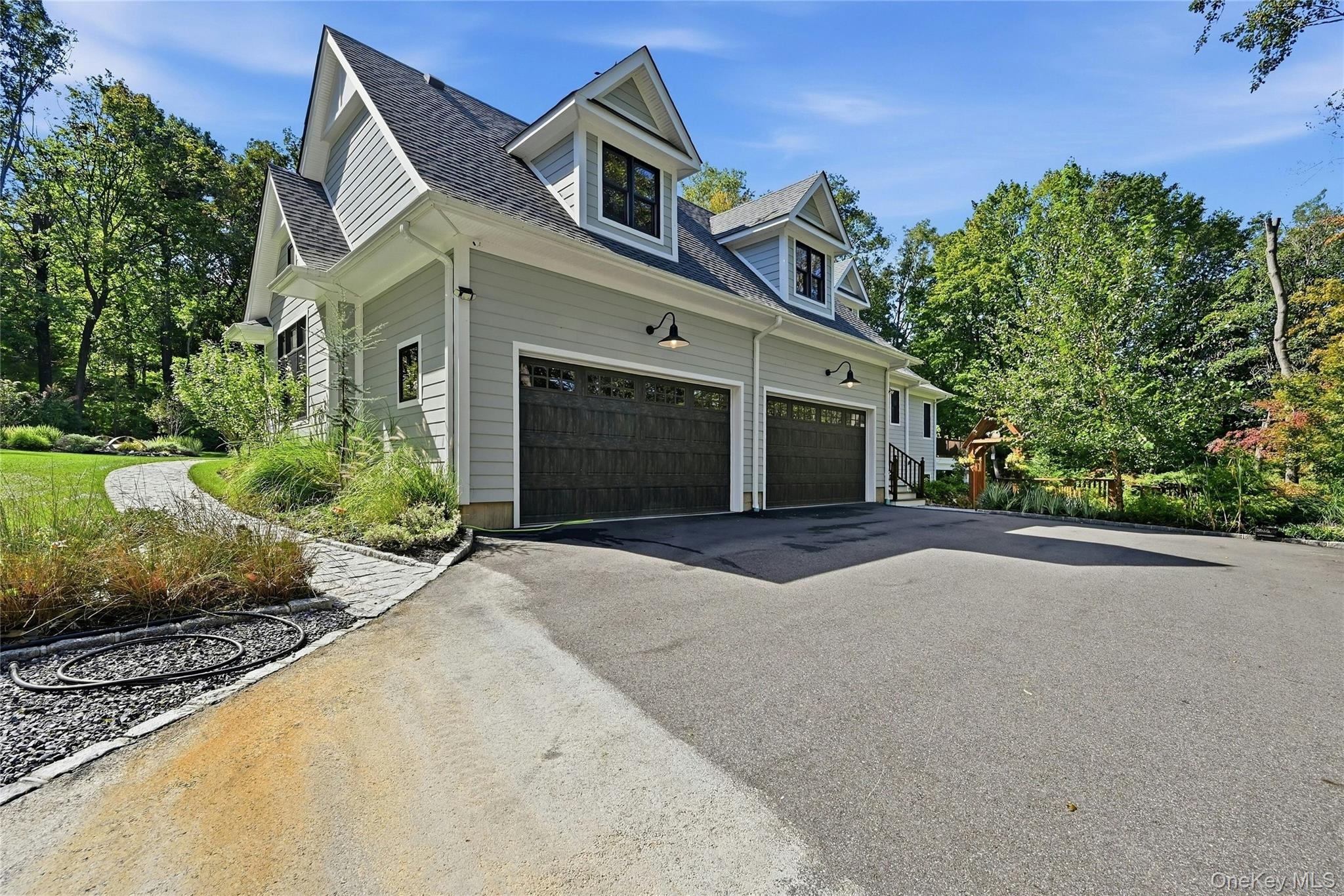 595 Moriches Road – For Sale photo 35