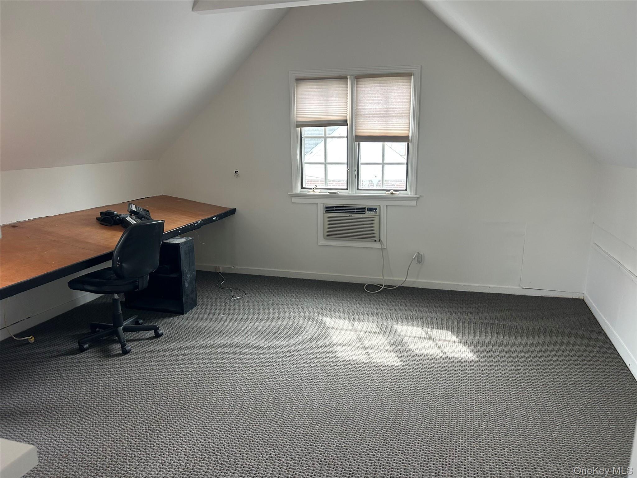 363 N Wellwood Avenue – For Sale photo 10