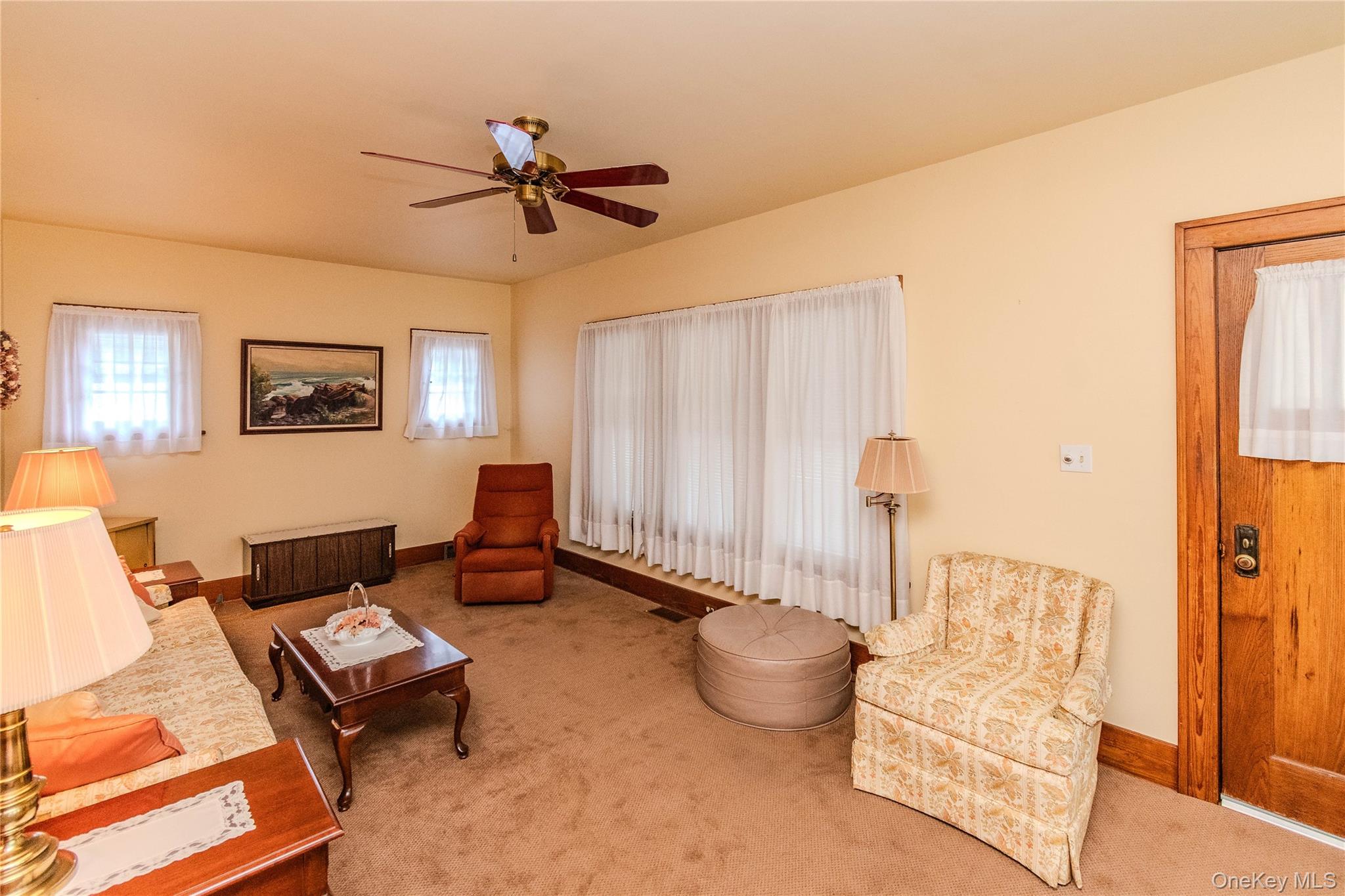 35 High Street – For Sale photo 16