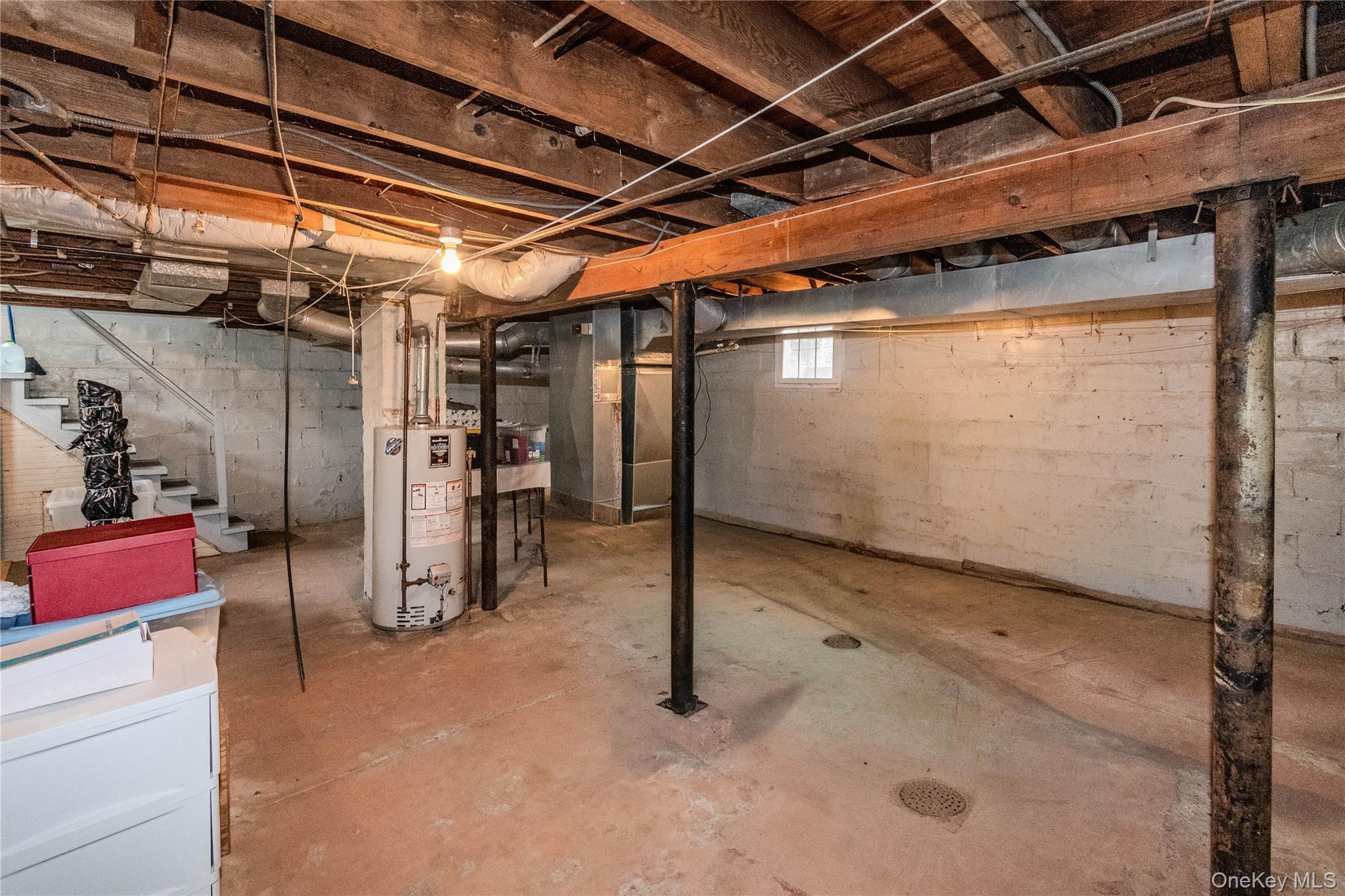 35 High Street – For Sale photo 34