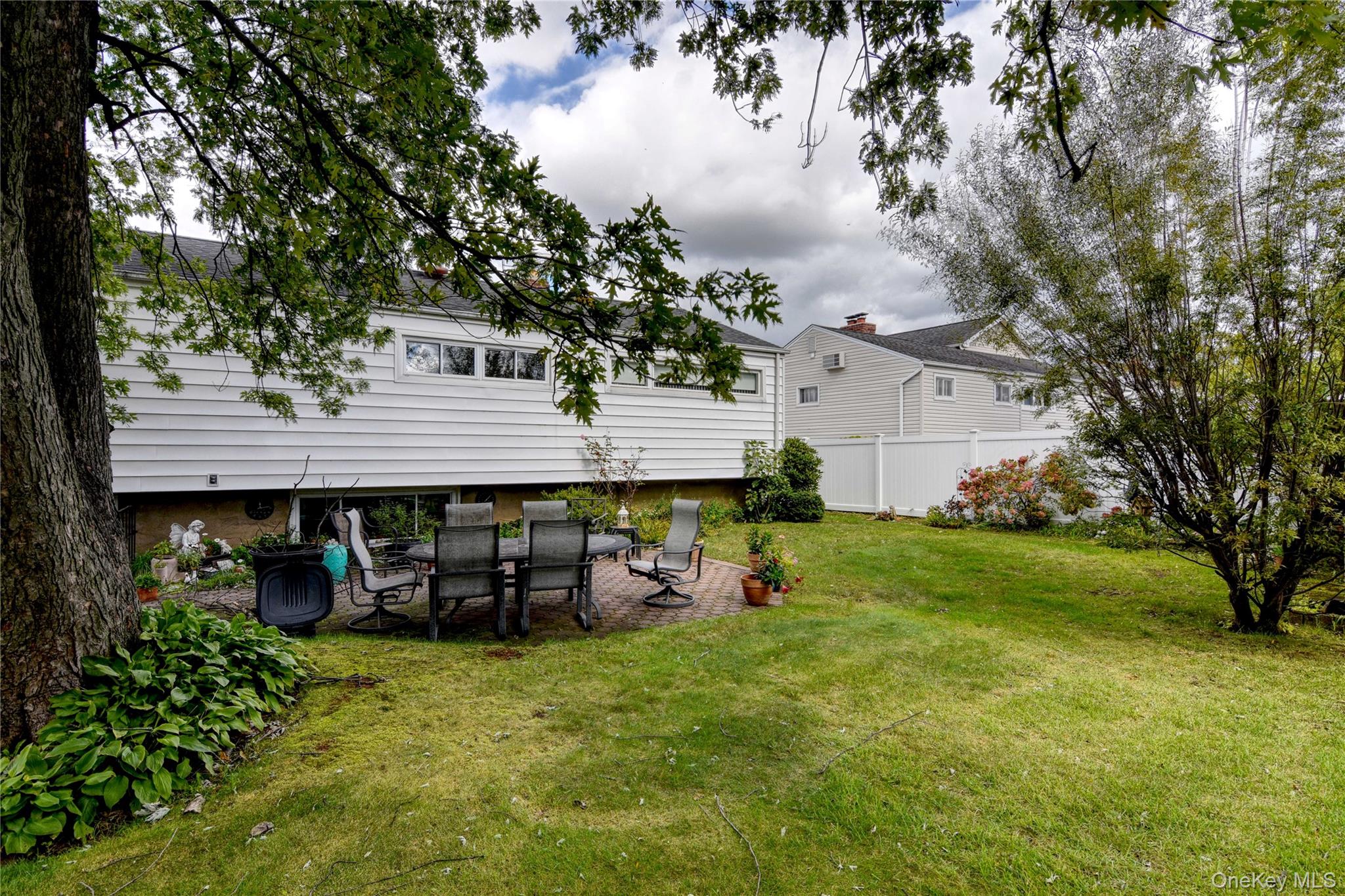 3758 Windsor Drive – For Sale photo 24