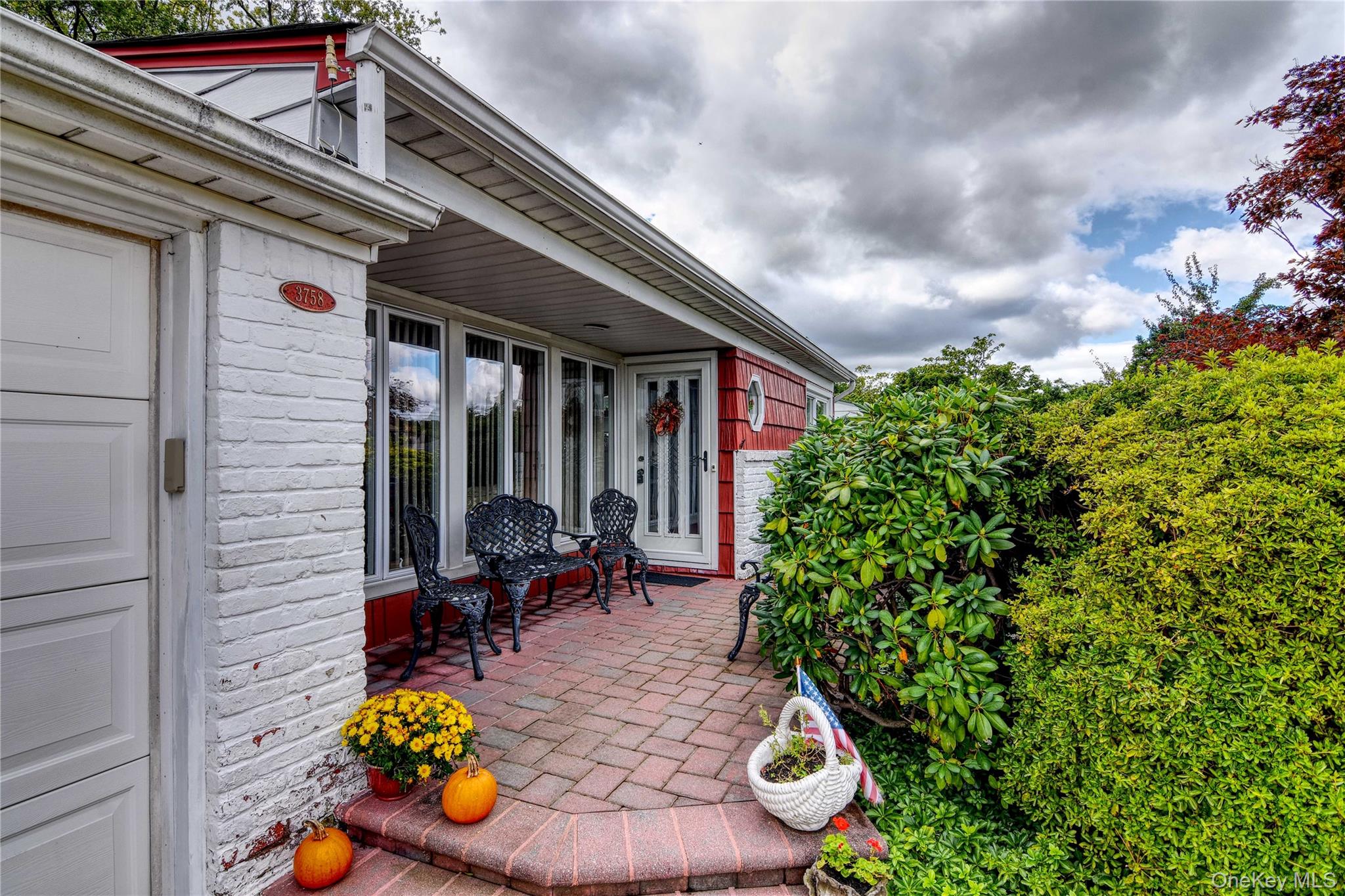 3758 Windsor Drive – For Sale photo 3