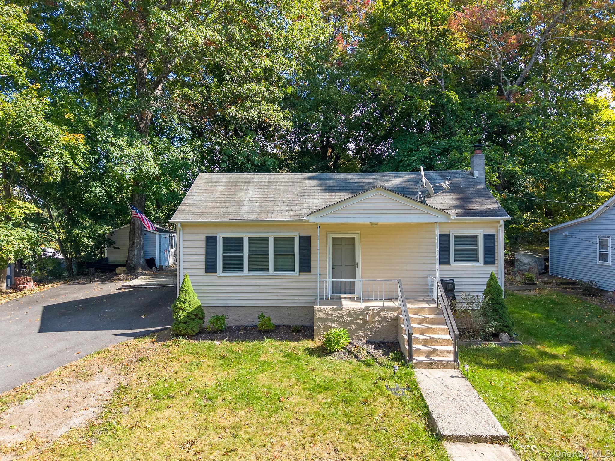 11 Norwood Road – For Sale