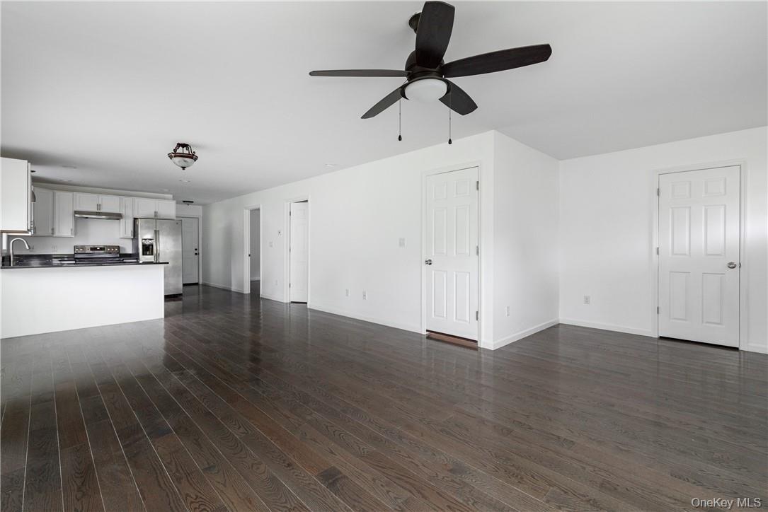 80 W Dorsey Lane, Unit B photo 4