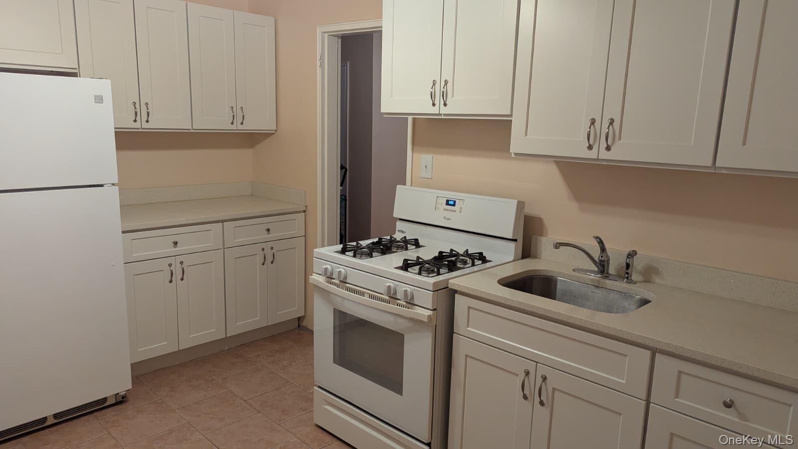 94-30 58th Avenue, Unit 5K photo 2