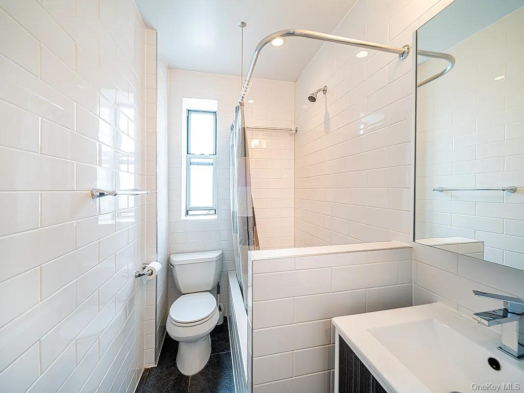 42-22 Ketcham St, Unit D9 photo 5