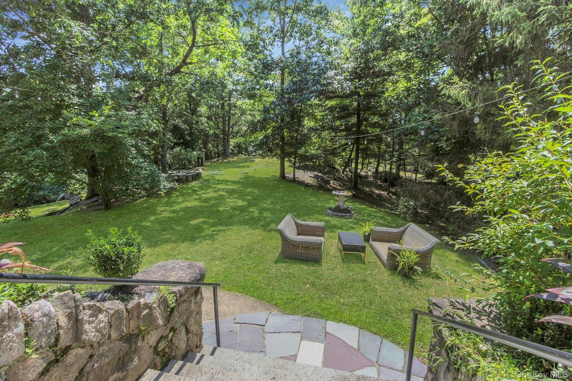 61 Crows Nest Road, Unit 6 photo 26